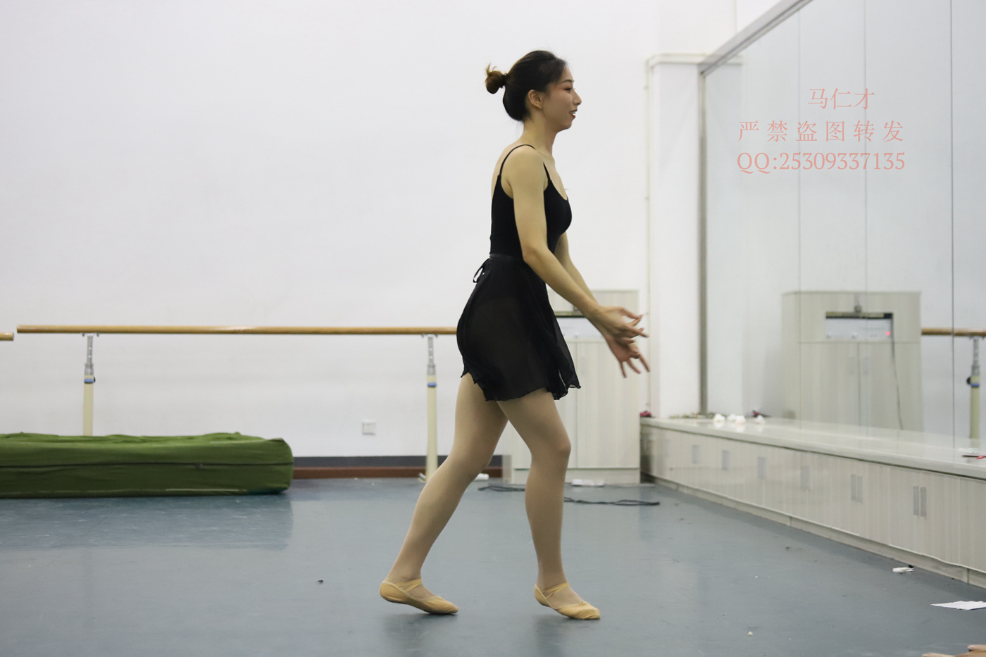 图片[122]-大西瓜爱牙膏-2018 9月活动 模特2（二） 肉丝 舞蹈 [259P] – 速更版-美库