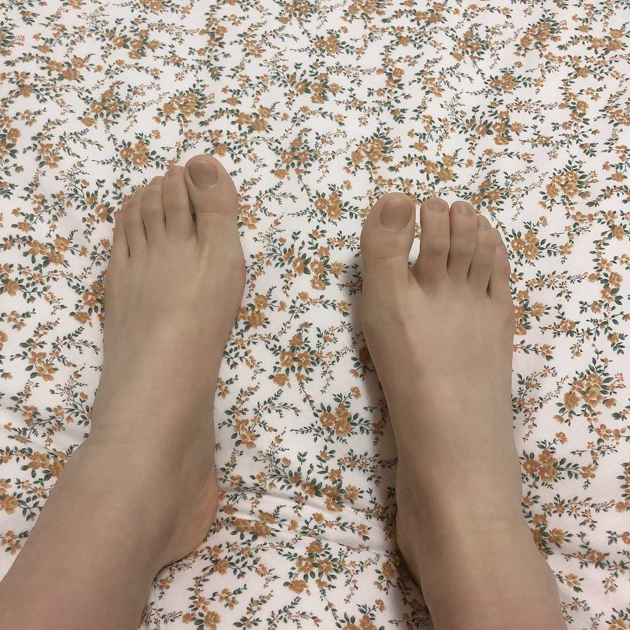 图片[18]-[誉铭传媒]袜足摄影 2021年《06月份微信公众号付费福利》[76P] – 速更版-美库