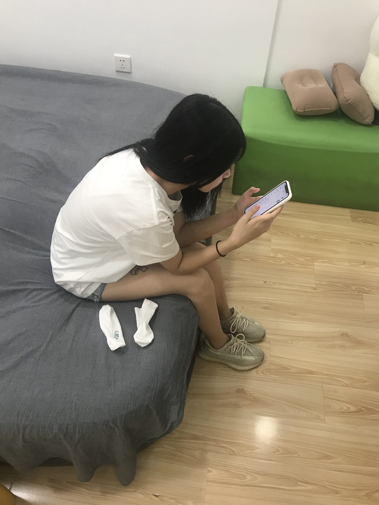 图片[37]-[誉铭传媒]袜足摄影 2021年《06月份微信公众号付费福利》[76P] – 速更版-美库