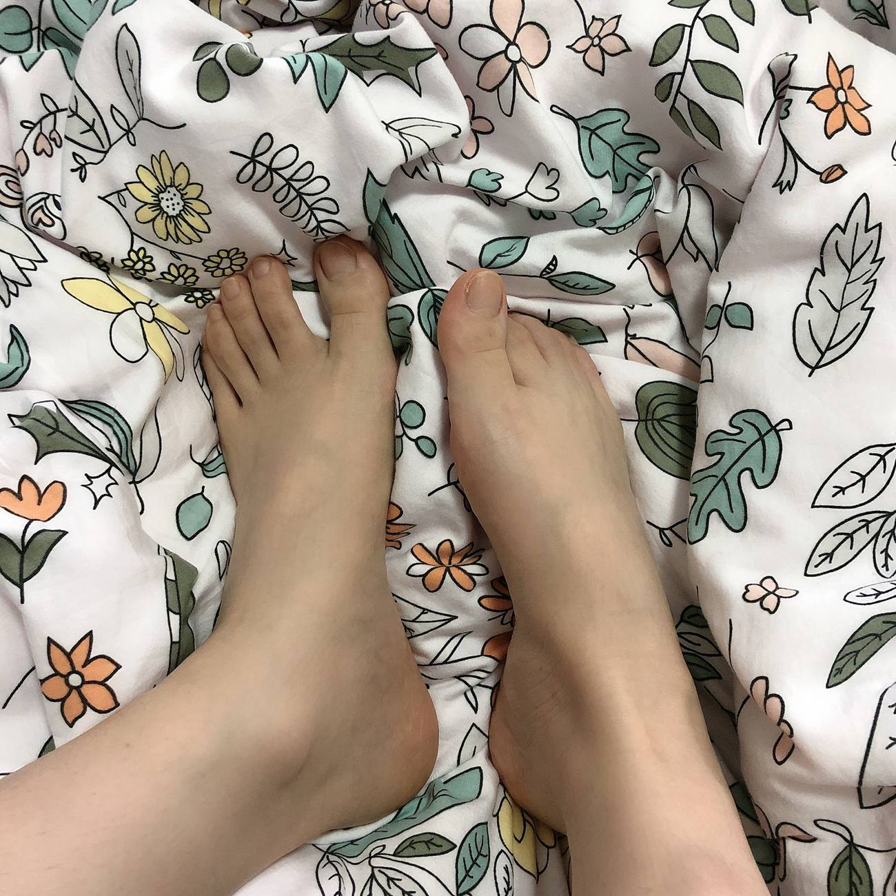 图片[48]-[誉铭传媒]袜足摄影 2021年《06月份微信公众号付费福利》[76P] – 速更版-美库