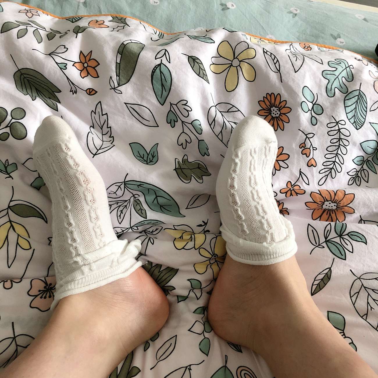 图片[53]-[誉铭传媒]袜足摄影 2021年《06月份微信公众号付费福利》[76P] – 速更版-美库