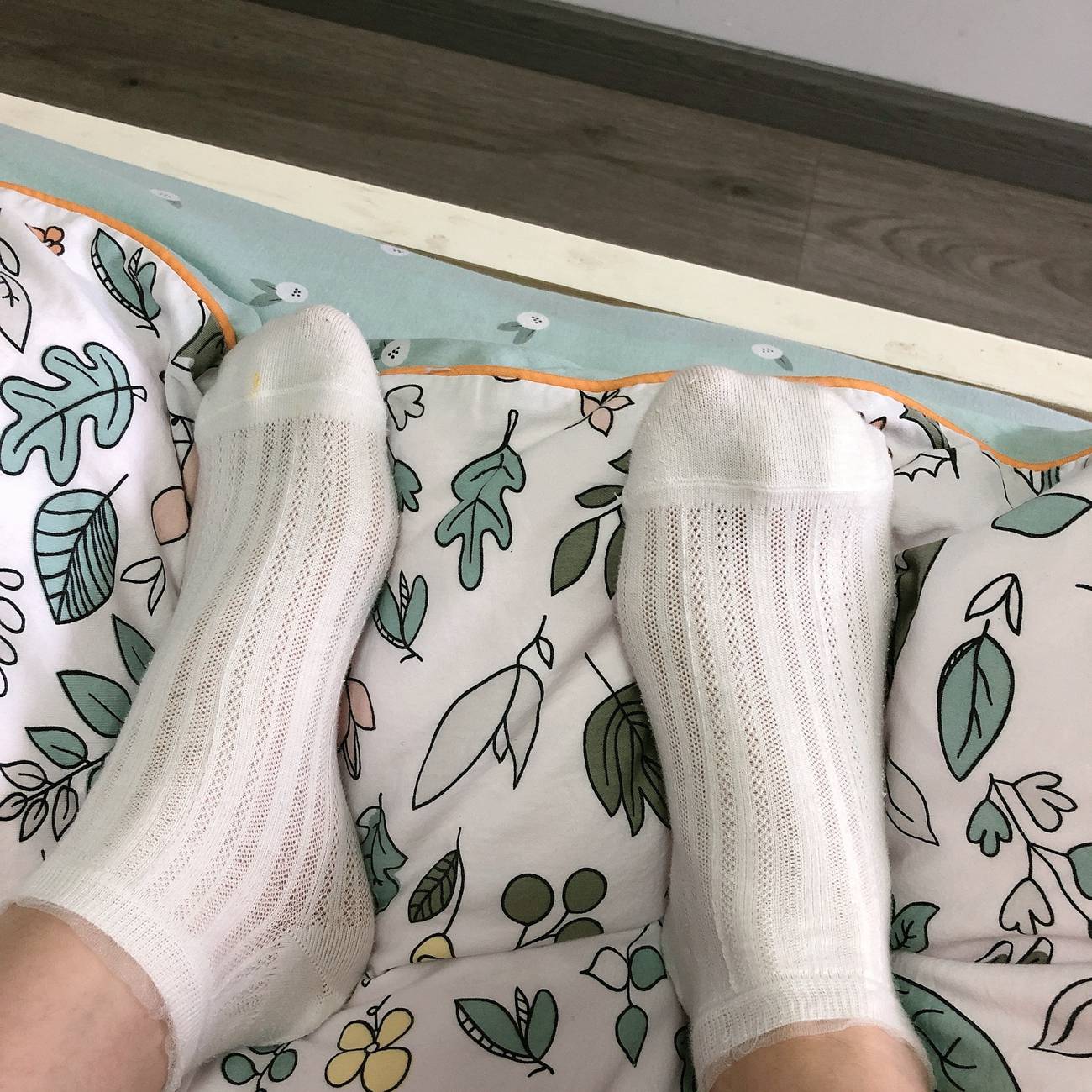 图片[62]-[誉铭传媒]袜足摄影 2021年《06月份微信公众号付费福利》[76P] – 速更版-美库