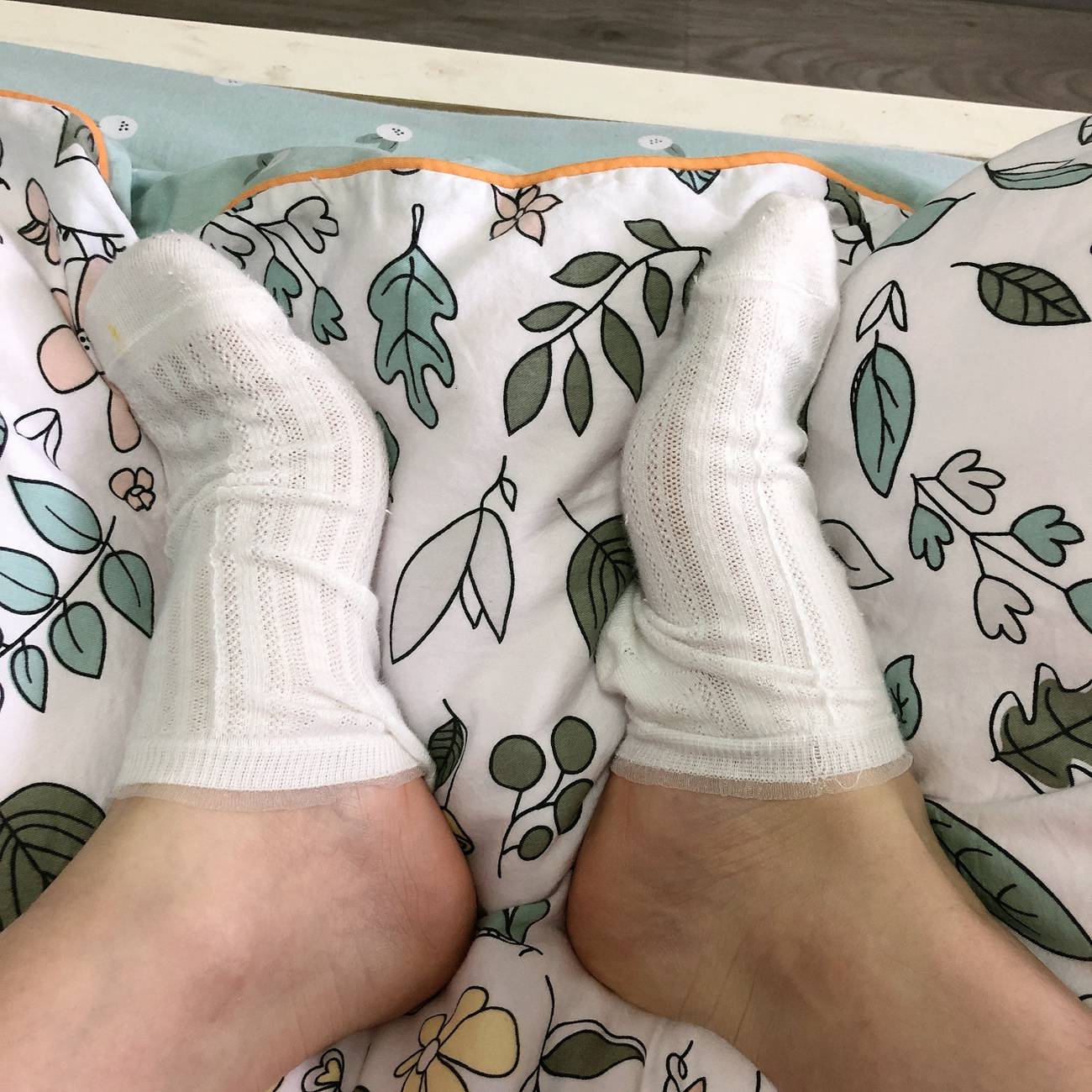 图片[64]-[誉铭传媒]袜足摄影 2021年《06月份微信公众号付费福利》[76P] – 速更版-美库