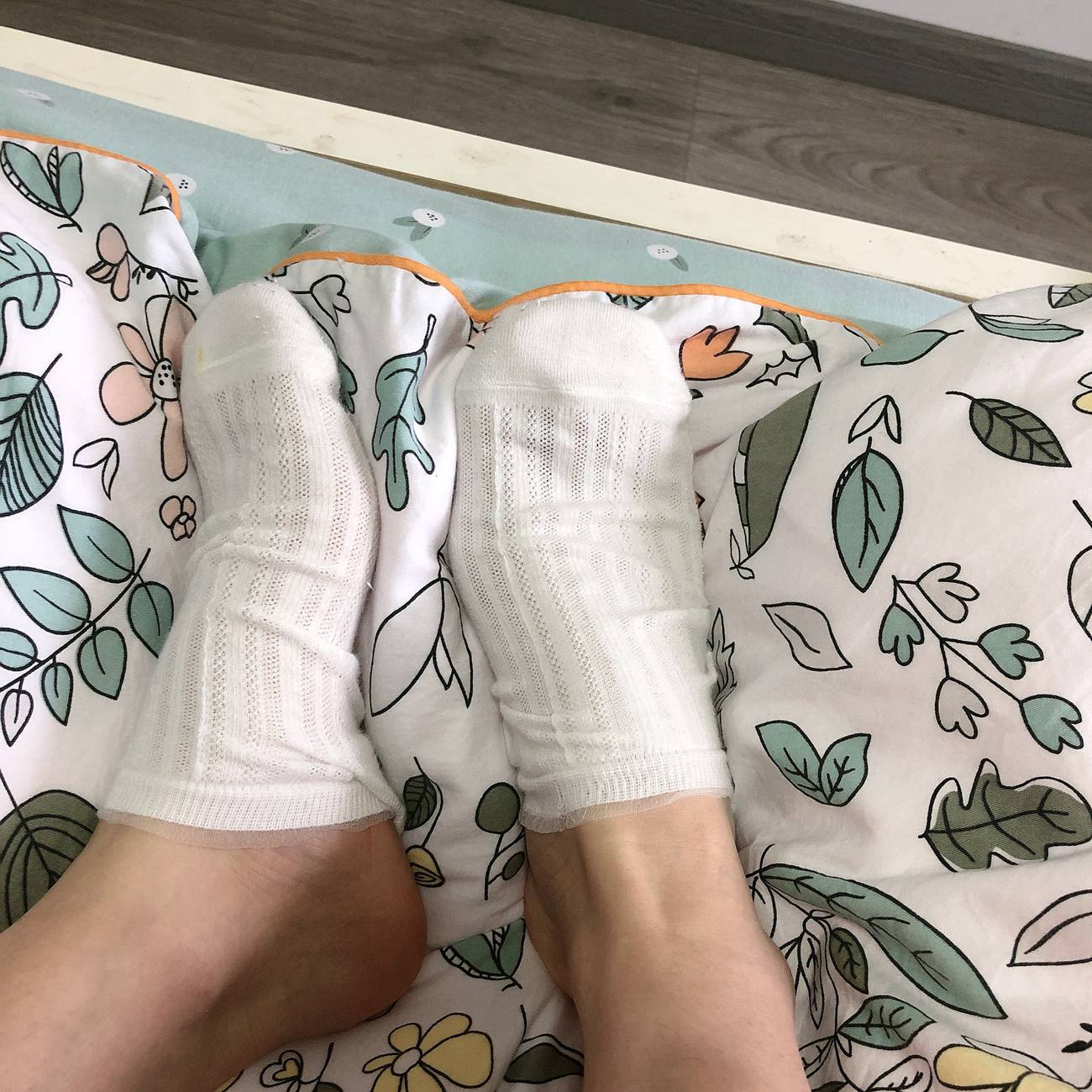 图片[65]-[誉铭传媒]袜足摄影 2021年《06月份微信公众号付费福利》[76P] – 速更版-美库