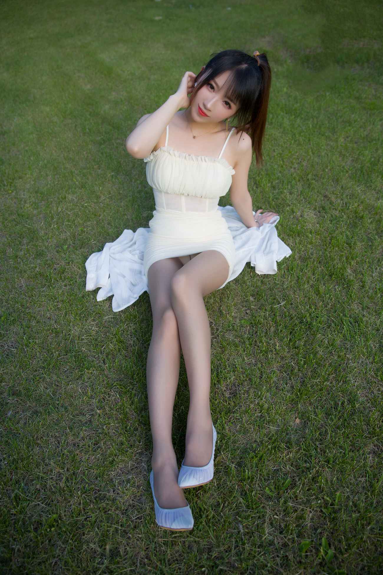 图片[18]-小女巫露娜 – 户外小米裙[62P] – 速更版-美库