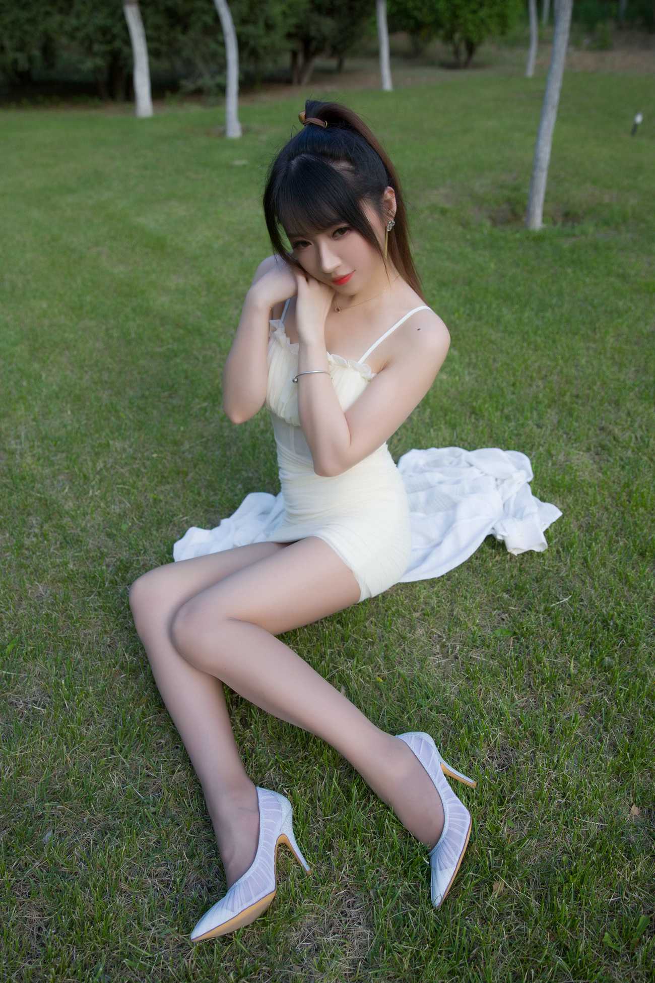 图片[22]-小女巫露娜 – 户外小米裙[62P] – 速更版-美库