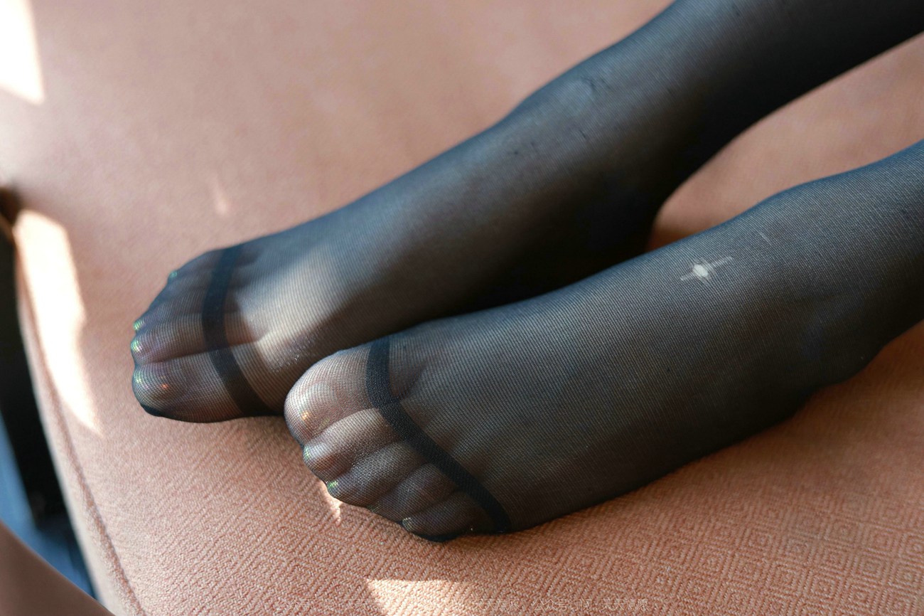 图片[55]-[IESS异思趣向] 2022.03.02 丝享家1017：婉萍《黑丝咖啡》[90P] – 速更版-美库