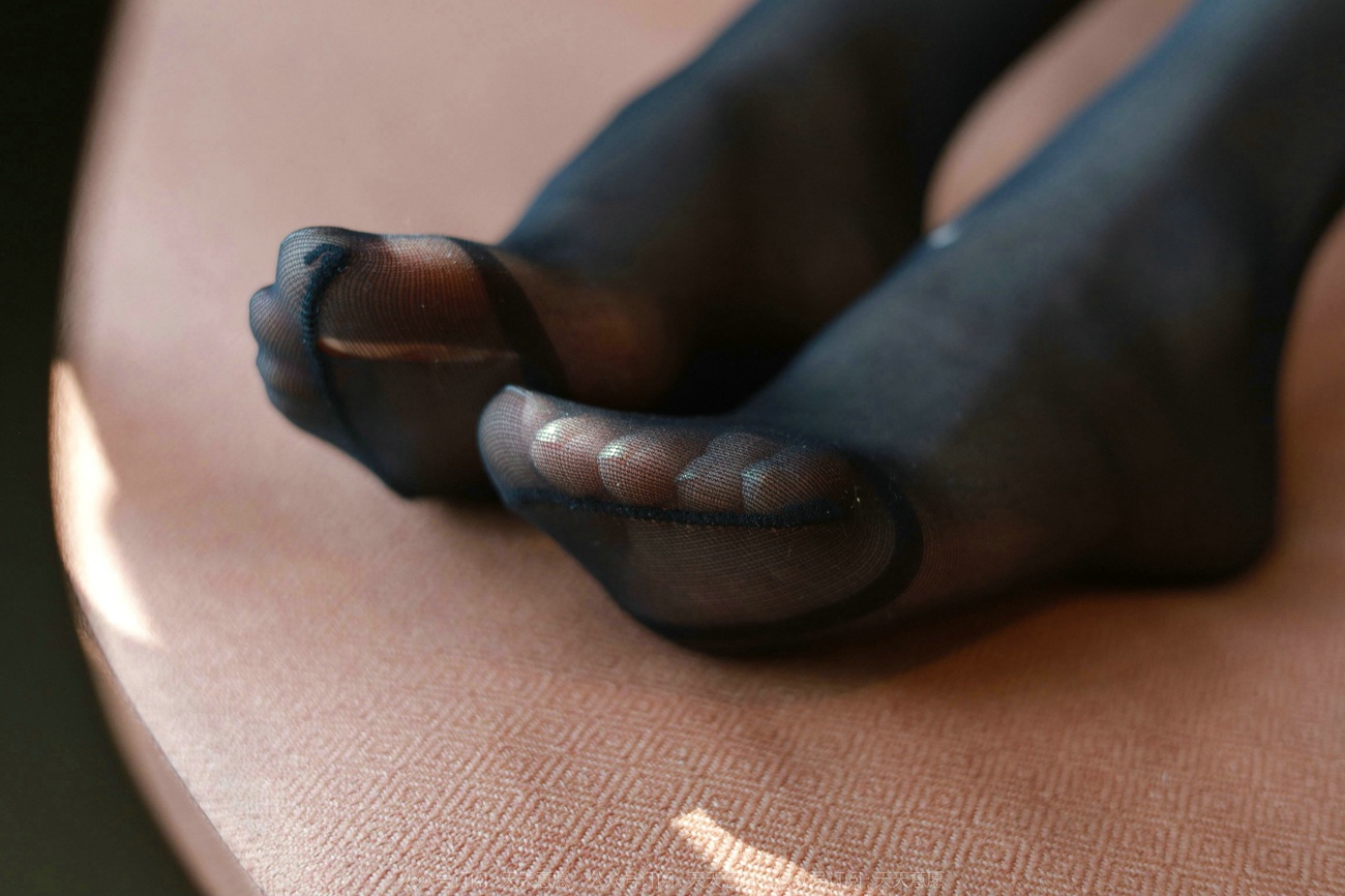 图片[56]-[IESS异思趣向] 2022.03.02 丝享家1017：婉萍《黑丝咖啡》[90P] – 速更版-美库