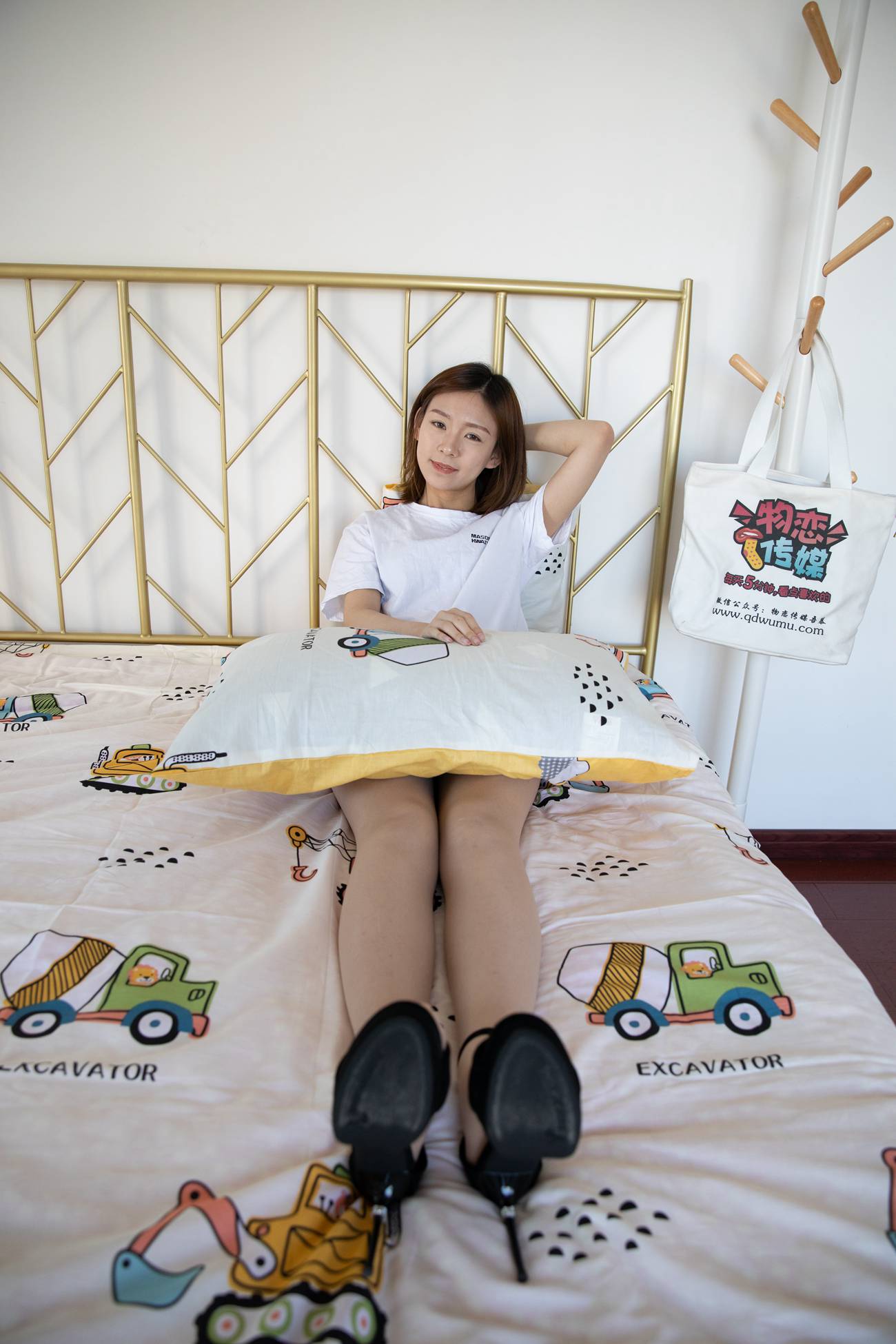 图片[25]-物恋传媒 No.405 婷婷-刀与糖 [138P] – 速更版-美库