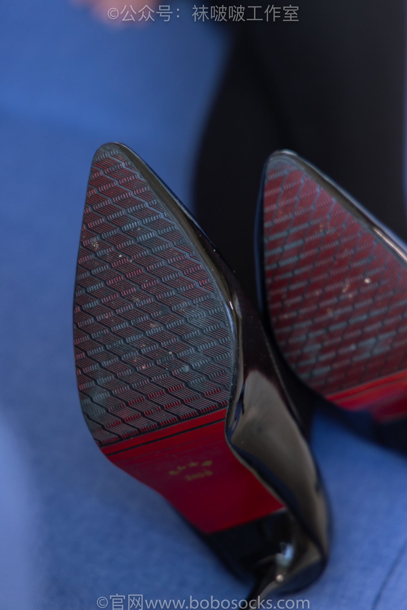 图片[23]-[BoBoSocks袜啵啵]NO.090 小甜豆-高跟鞋、厚黑丝[140P] – 速更版-美库