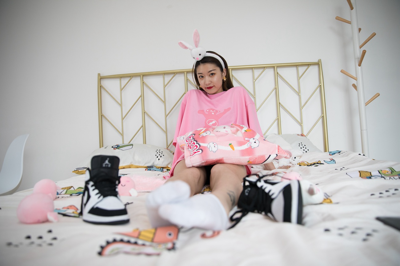 图片[61]-[物恋传媒] No.411 言言-午夜的粉蔷薇 [147P] – 速更版-美库