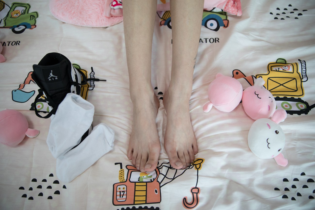 图片[103]-[物恋传媒] No.411 言言-午夜的粉蔷薇 [147P] – 速更版-美库