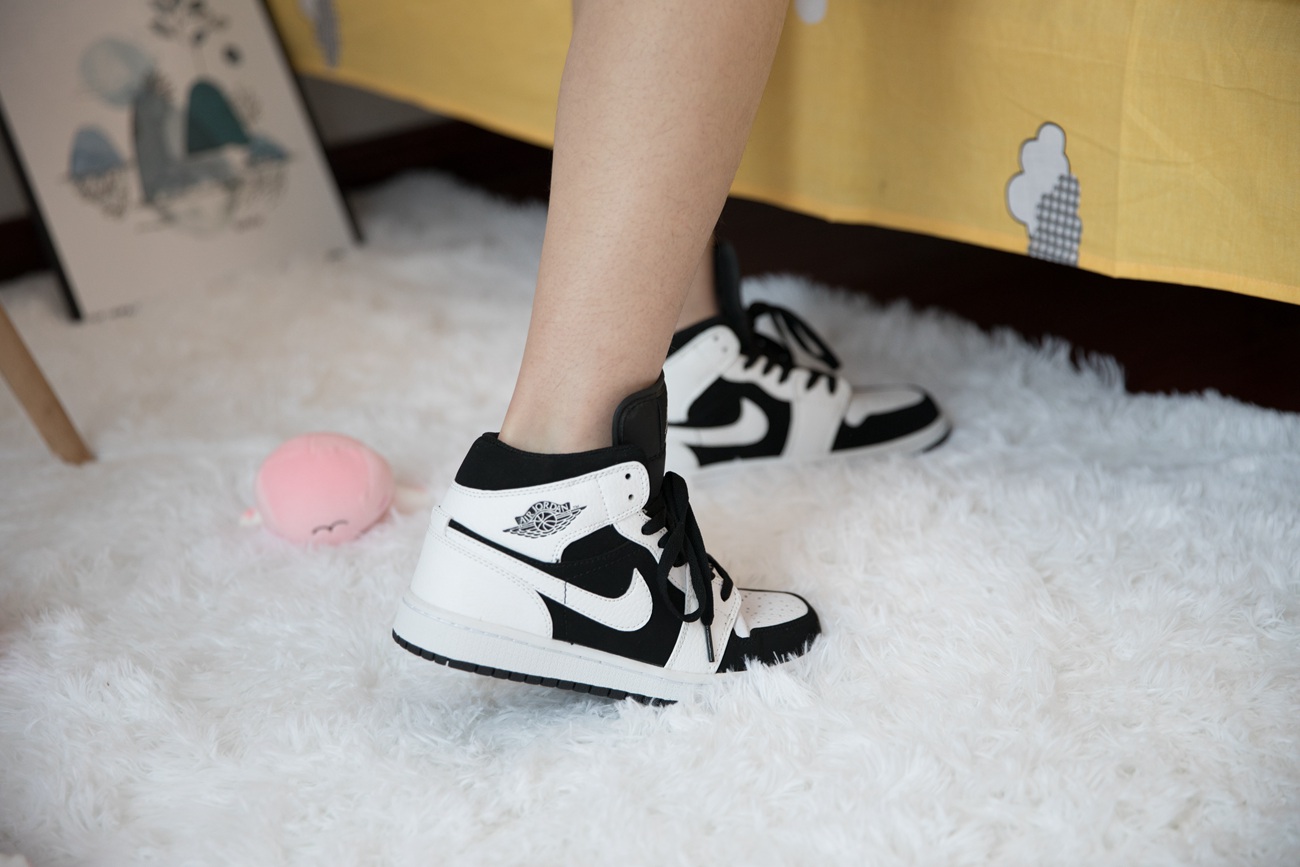 图片[145]-[物恋传媒] No.411 言言-午夜的粉蔷薇 [147P] – 速更版-美库