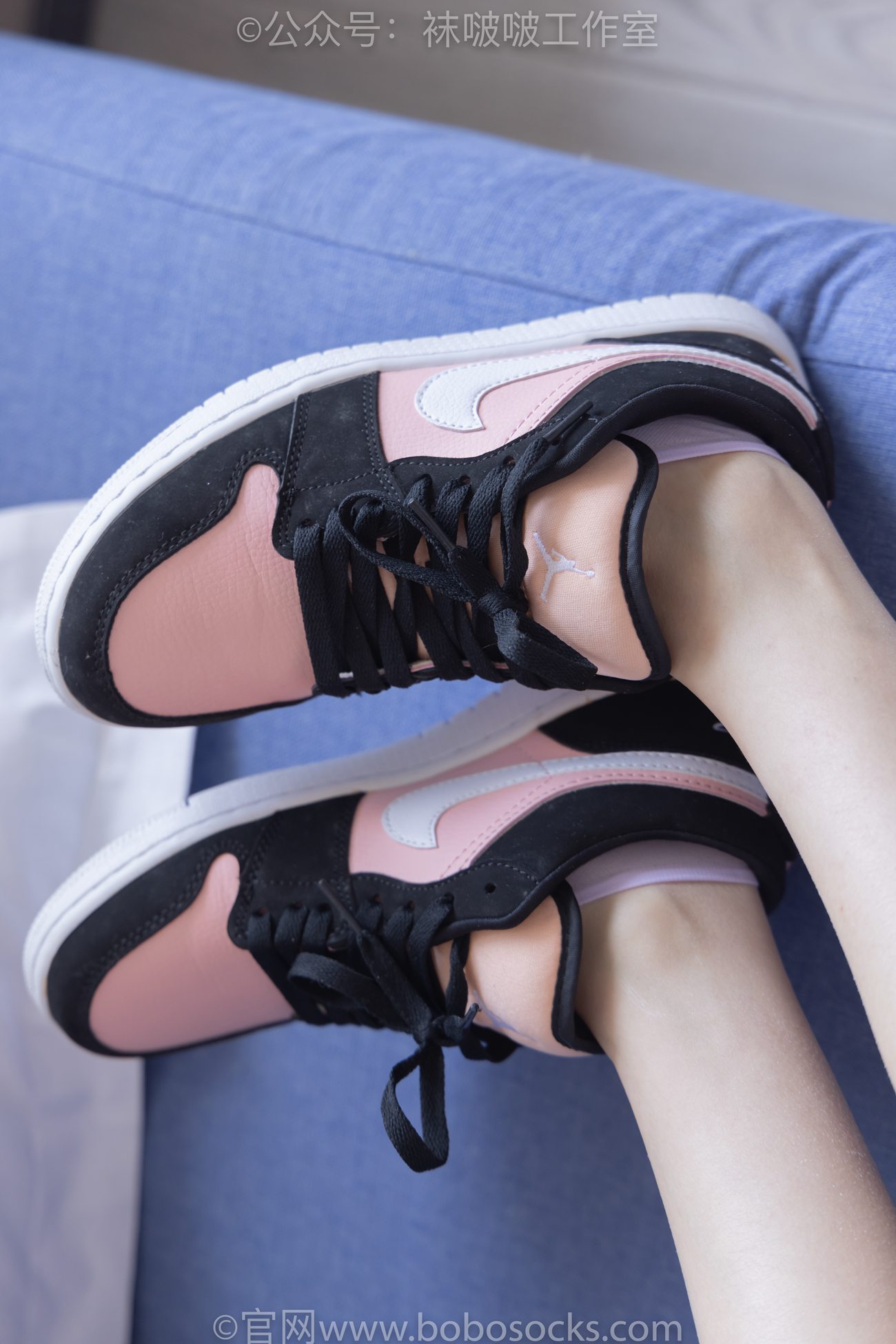 图片[14]-[BoBoSocks袜啵啵]NO.091 稚予-板鞋、淡粉色船袜、黑色船袜、裸足[148P] – 速更版-美库