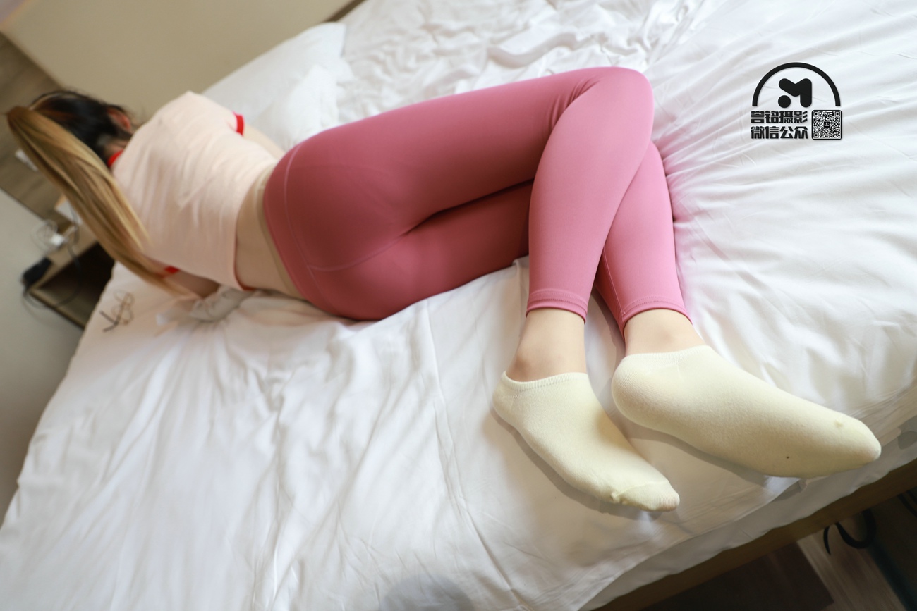 图片[53]-[誉铭传媒]袜足摄影 2021年《08.07赞助定制作品》[110P] – 速更版-美库