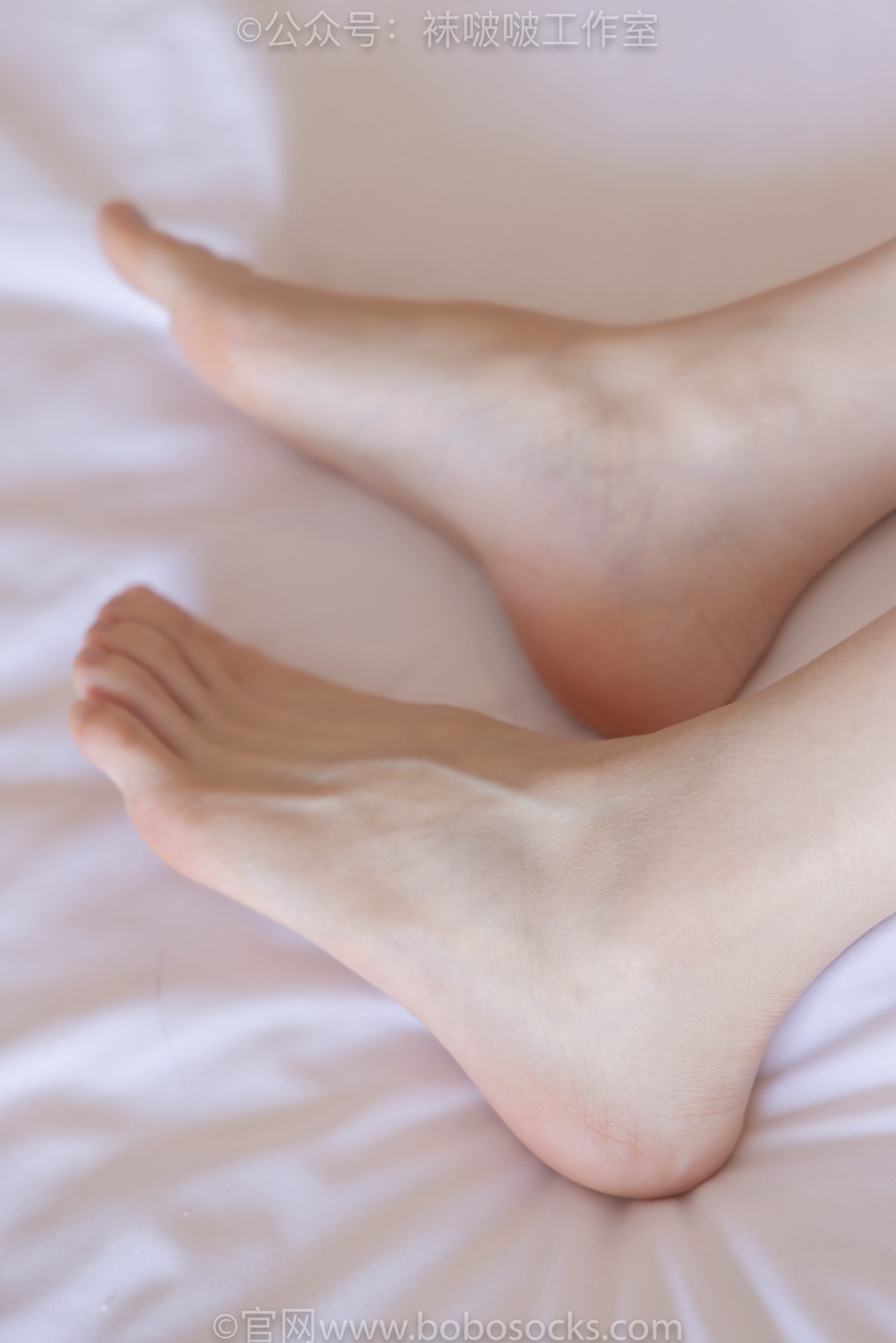 图片[64]-[BoBoSocks袜啵啵]NO.091 稚予-板鞋、淡粉色船袜、黑色船袜、裸足[148P] – 速更版-美库