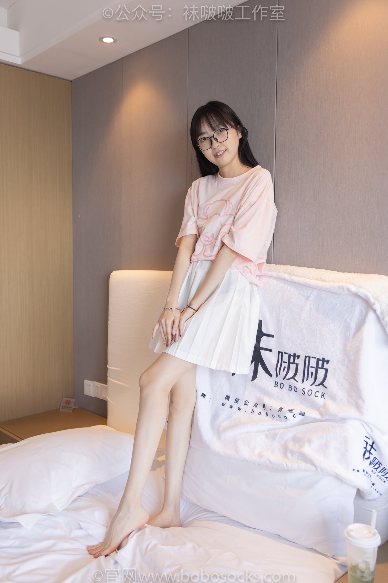 图片[76]-[BoBoSocks袜啵啵]NO.091 稚予-板鞋、淡粉色船袜、黑色船袜、裸足[148P] – 速更版-美库