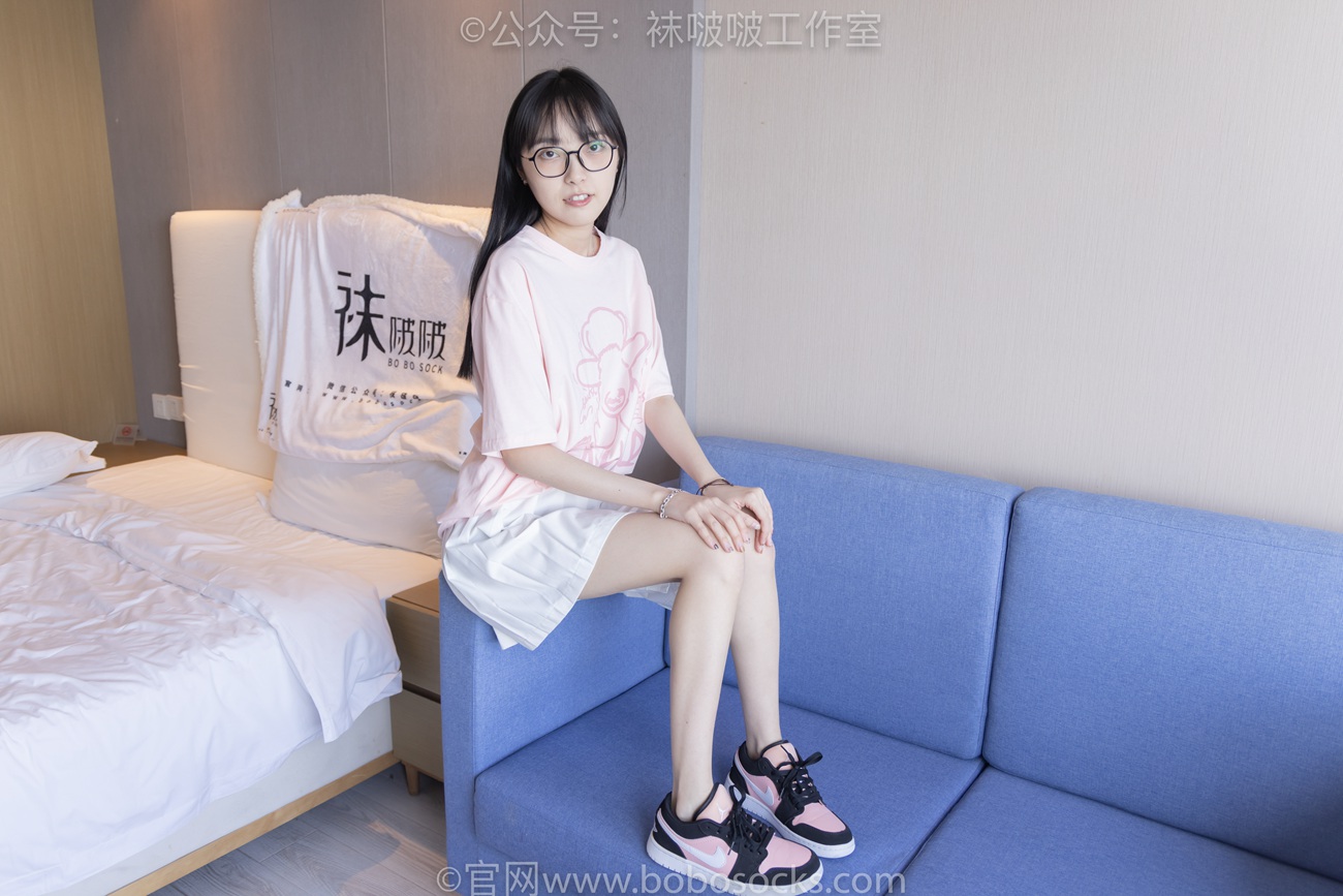 图片[92]-[BoBoSocks袜啵啵]NO.091 稚予-板鞋、淡粉色船袜、黑色船袜、裸足[148P] – 速更版-美库