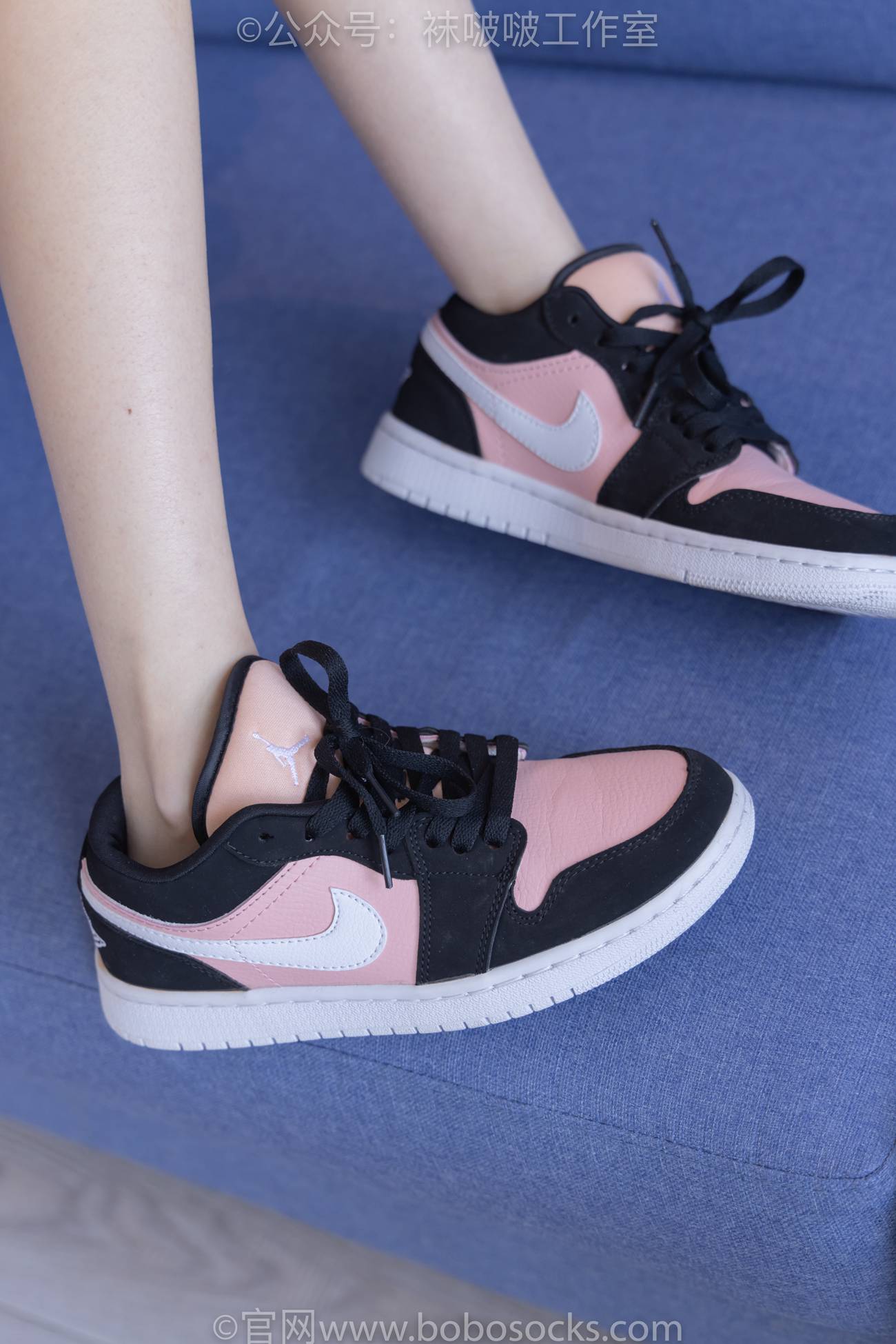 图片[95]-[BoBoSocks袜啵啵]NO.091 稚予-板鞋、淡粉色船袜、黑色船袜、裸足[148P] – 速更版-美库