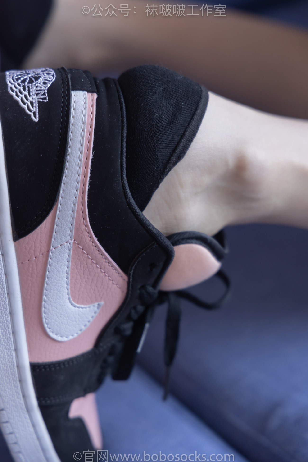 图片[104]-[BoBoSocks袜啵啵]NO.091 稚予-板鞋、淡粉色船袜、黑色船袜、裸足[148P] – 速更版-美库