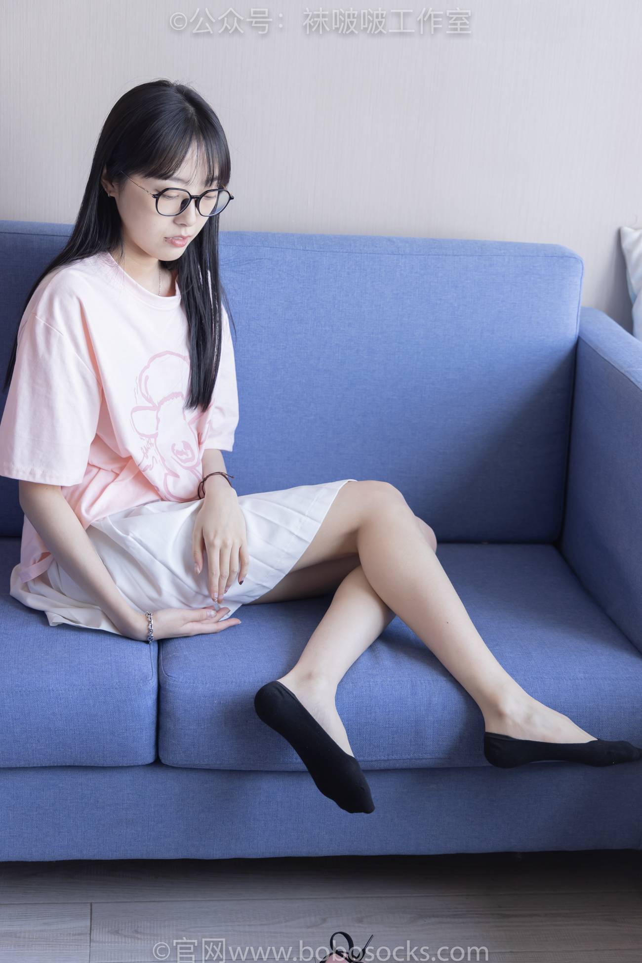 图片[108]-[BoBoSocks袜啵啵]NO.091 稚予-板鞋、淡粉色船袜、黑色船袜、裸足[148P] – 速更版-美库