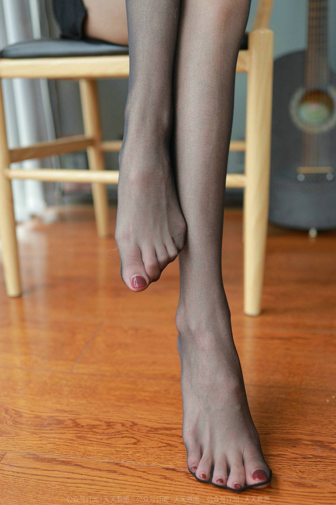 图片[75]-[IESS异思趣向] 2022.03.06 丝享家1020：团团《长腿黑色旗袍》[93P] – 速更版-美库