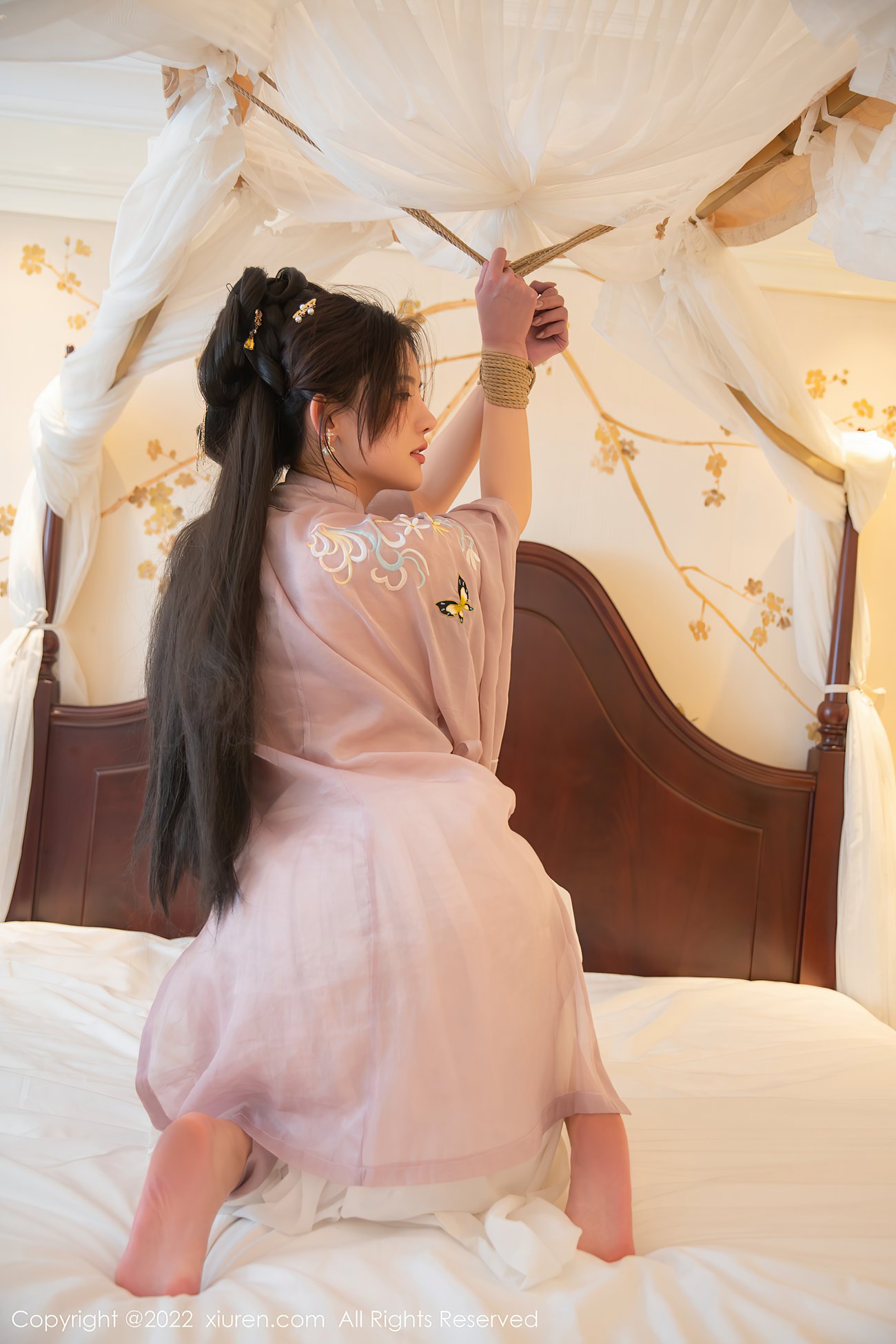 图片[23]-[Xiuren秀人网]2022.04.29 NO.4945 就是阿朱啊[35+1P] – 速更版-美库