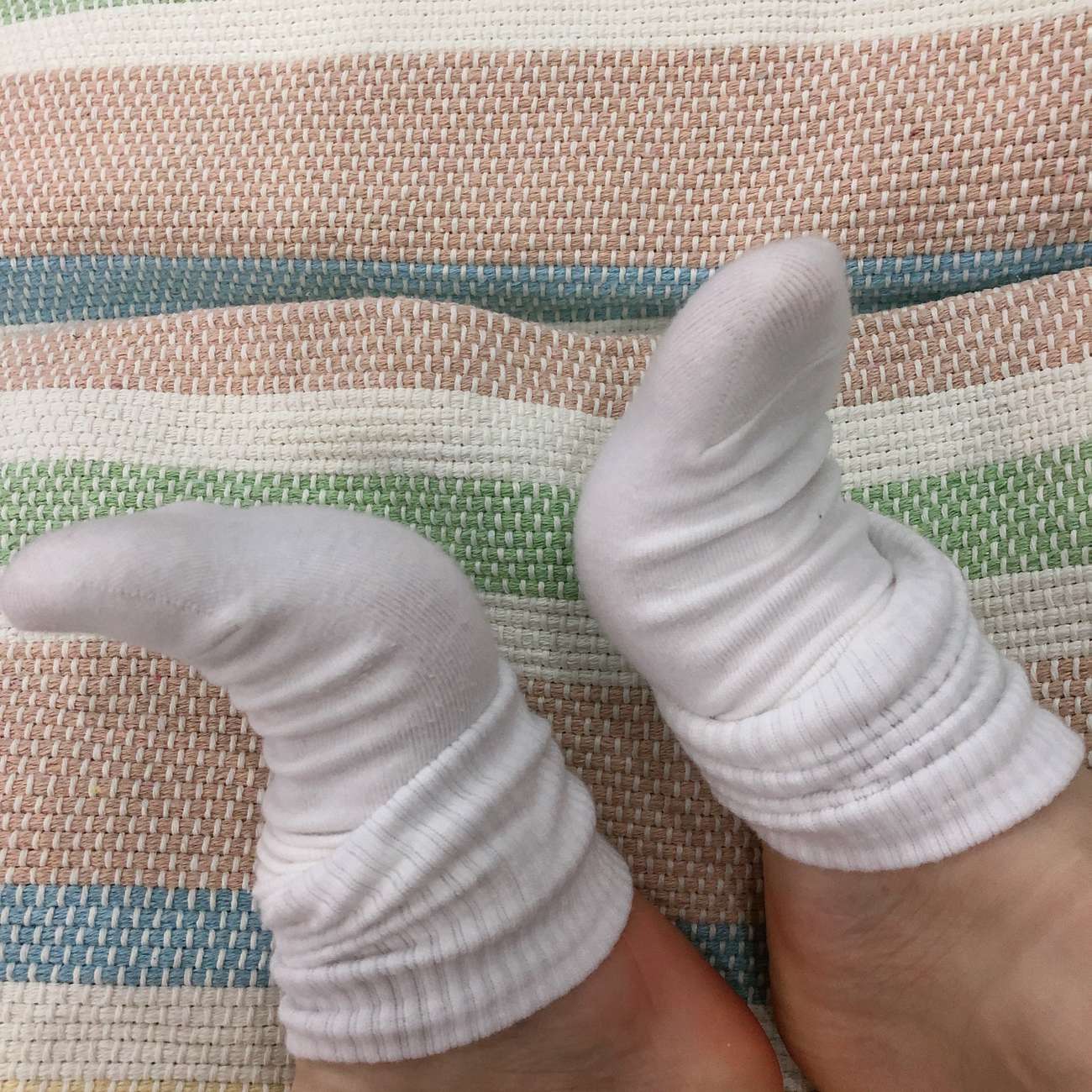 图片[27]-[誉铭传媒]袜足摄影 2021年《08月份微信公众号付费福利》[96P] – 速更版-美库