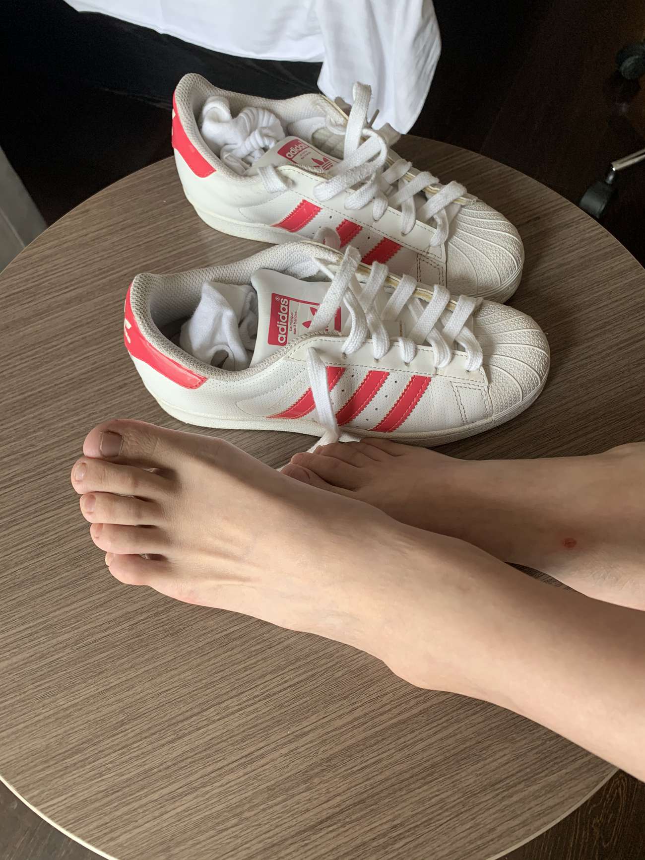 图片[37]-[誉铭传媒]袜足摄影 2021年《08月份微信公众号付费福利》[96P] – 速更版-美库