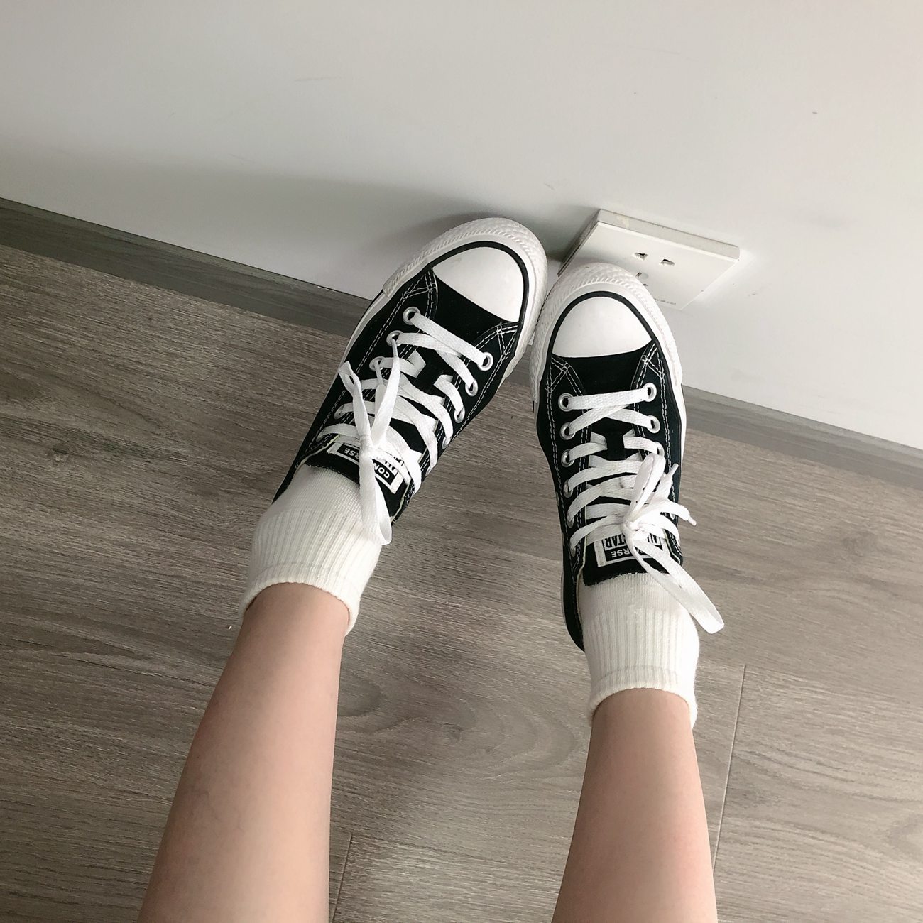 图片[69]-[誉铭传媒]袜足摄影 2021年《08月份微信公众号付费福利》[96P] – 速更版-美库