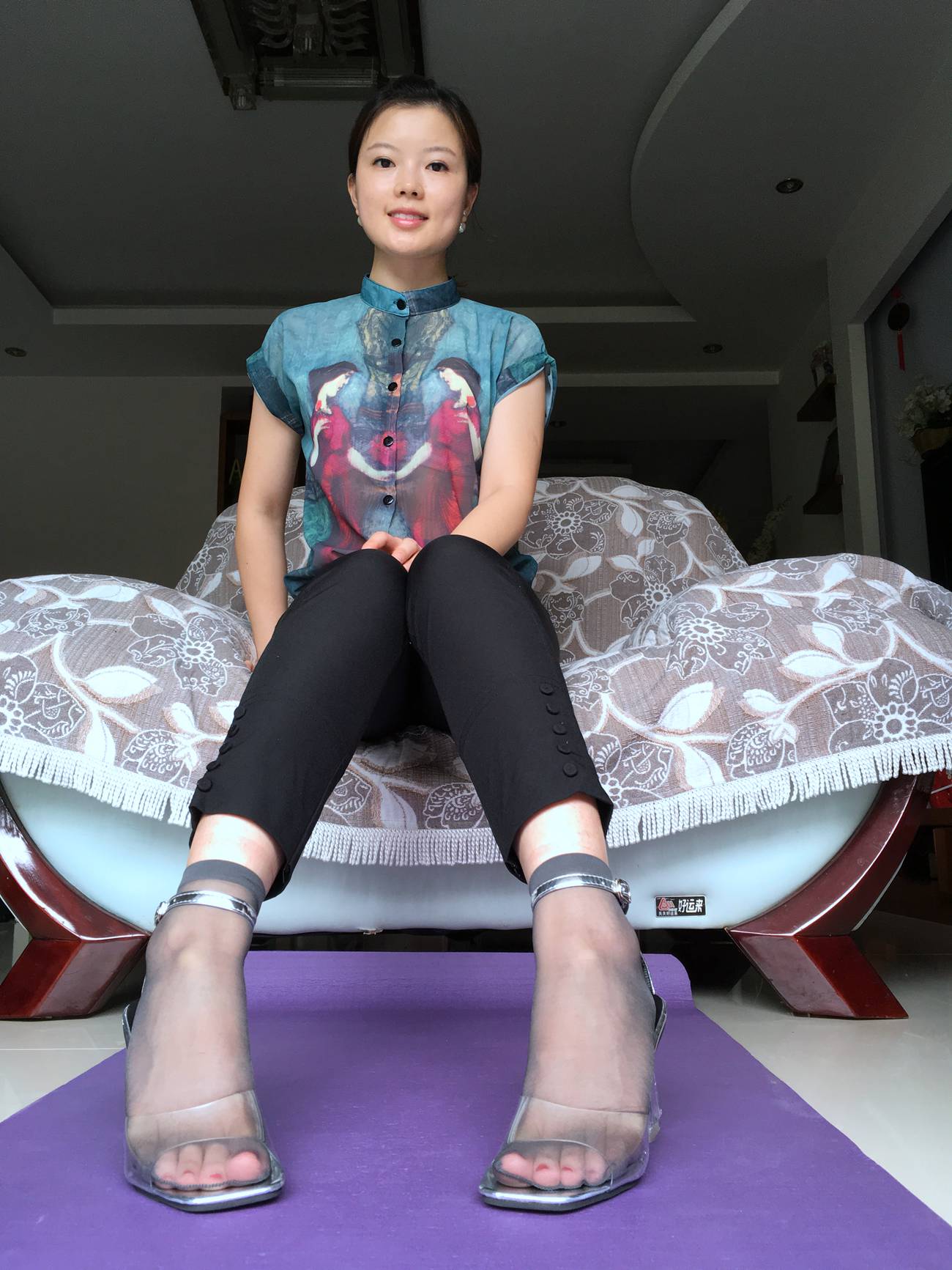 图片[24]-学妹校园寝室短丝系列042 夏丽[237P] – 速更版-美库