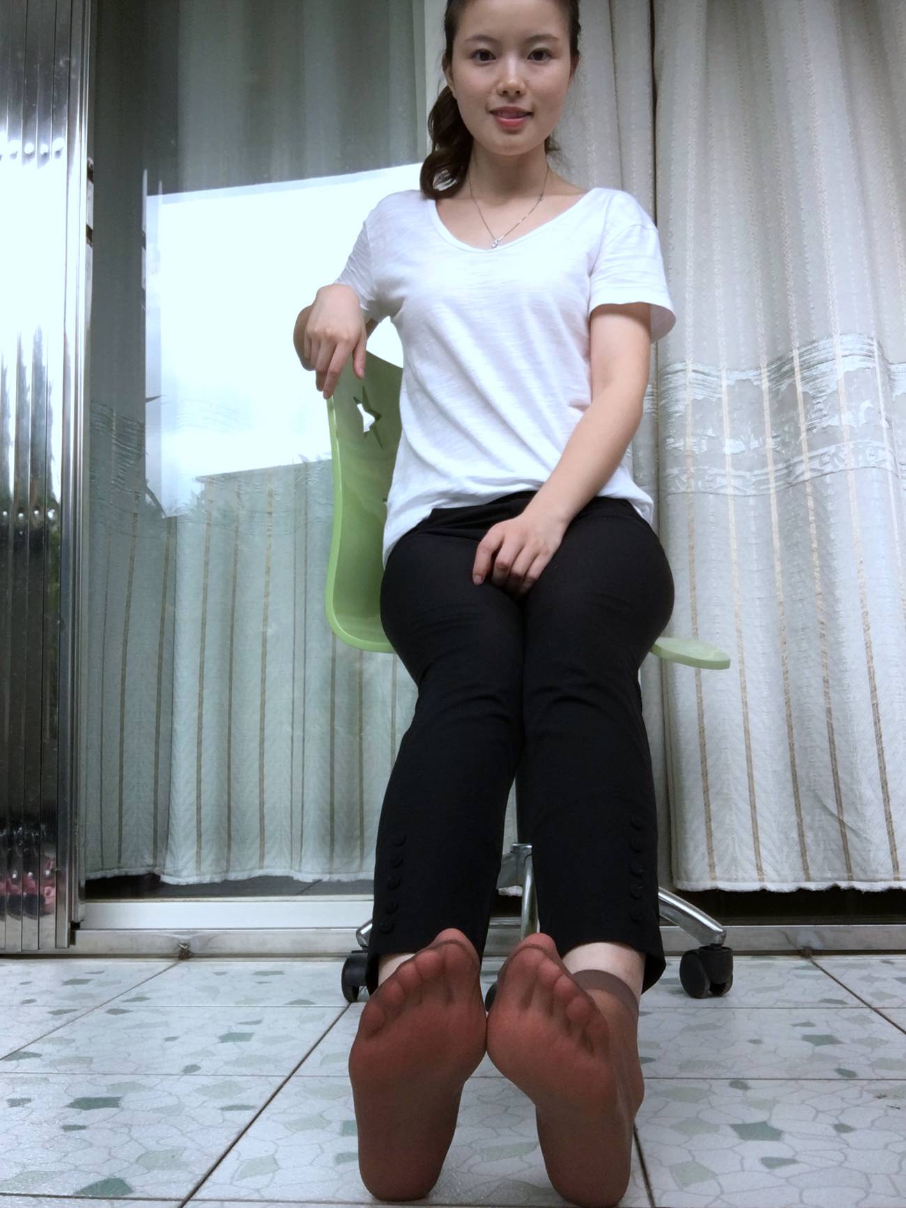 图片[38]-学妹校园寝室短丝系列042 夏丽[237P] – 速更版-美库