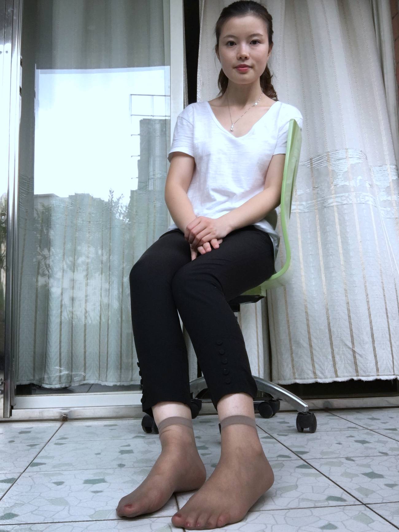 图片[55]-学妹校园寝室短丝系列042 夏丽[237P] – 速更版-美库