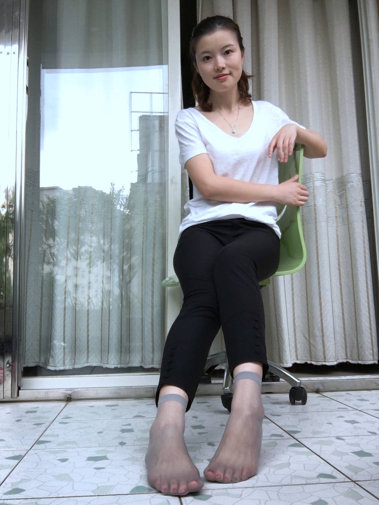 图片[65]-学妹校园寝室短丝系列042 夏丽[237P] – 速更版-美库