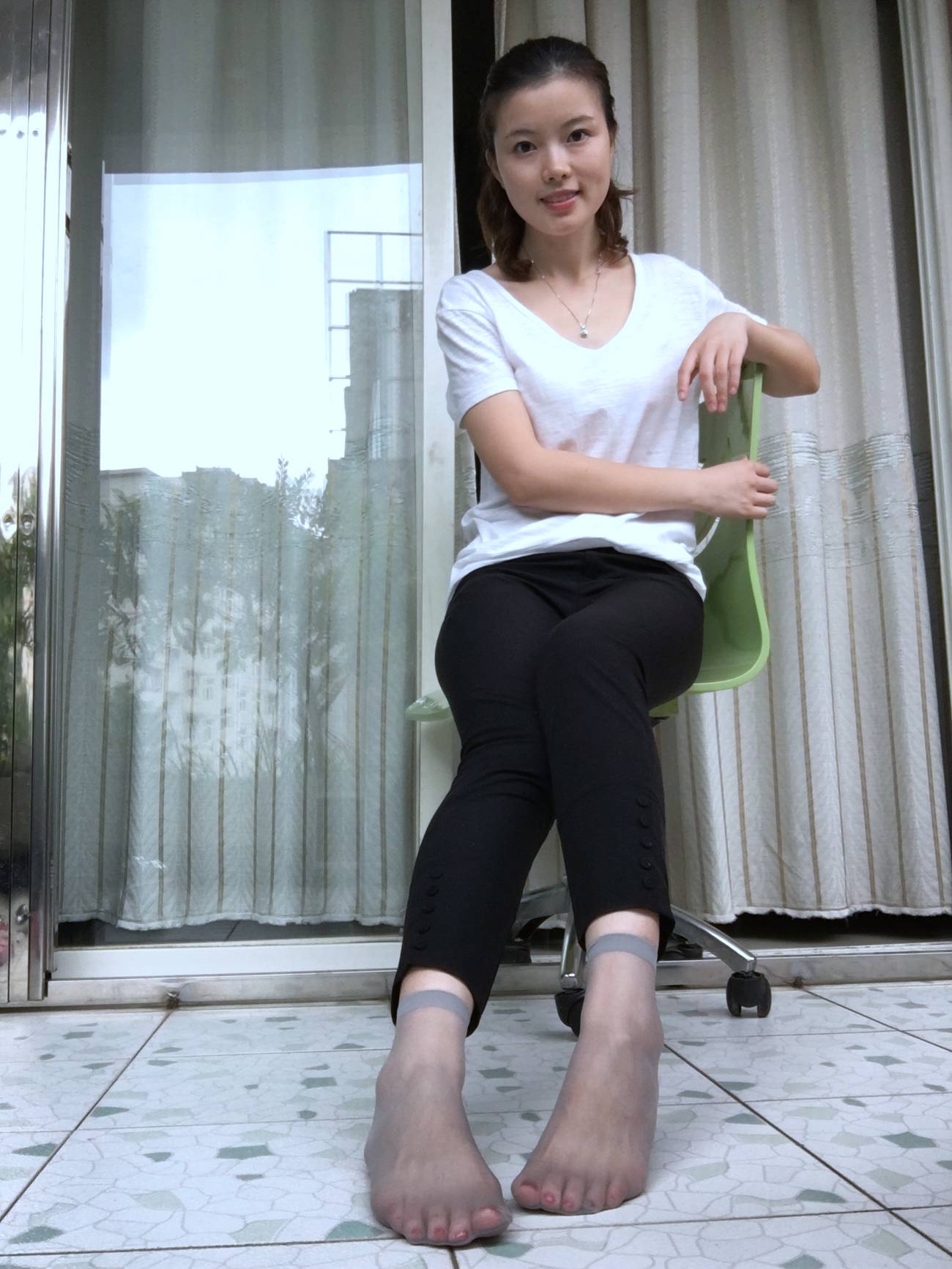 图片[66]-学妹校园寝室短丝系列042 夏丽[237P] – 速更版-美库