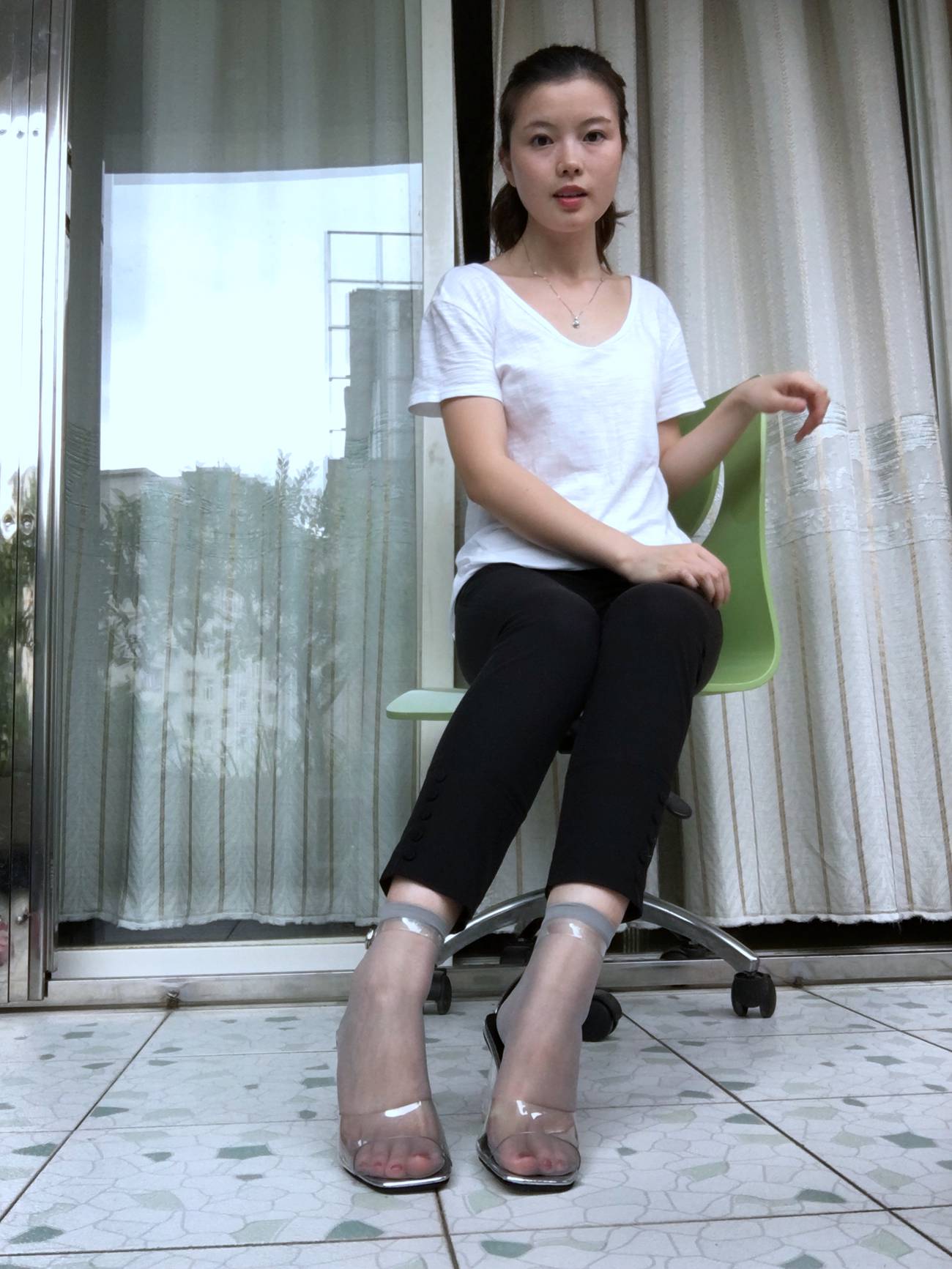 图片[70]-学妹校园寝室短丝系列042 夏丽[237P] – 速更版-美库