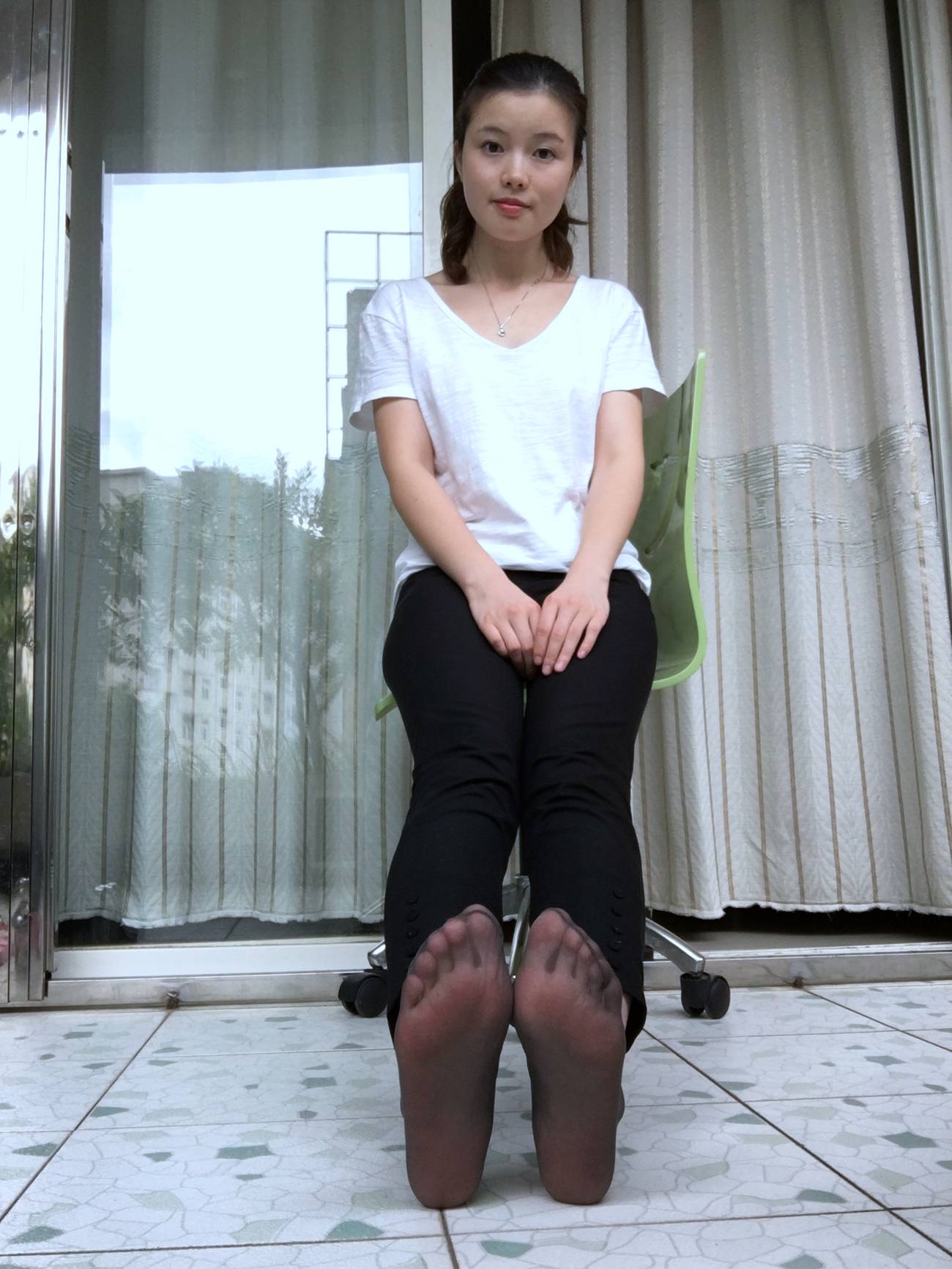 图片[77]-学妹校园寝室短丝系列042 夏丽[237P] – 速更版-美库