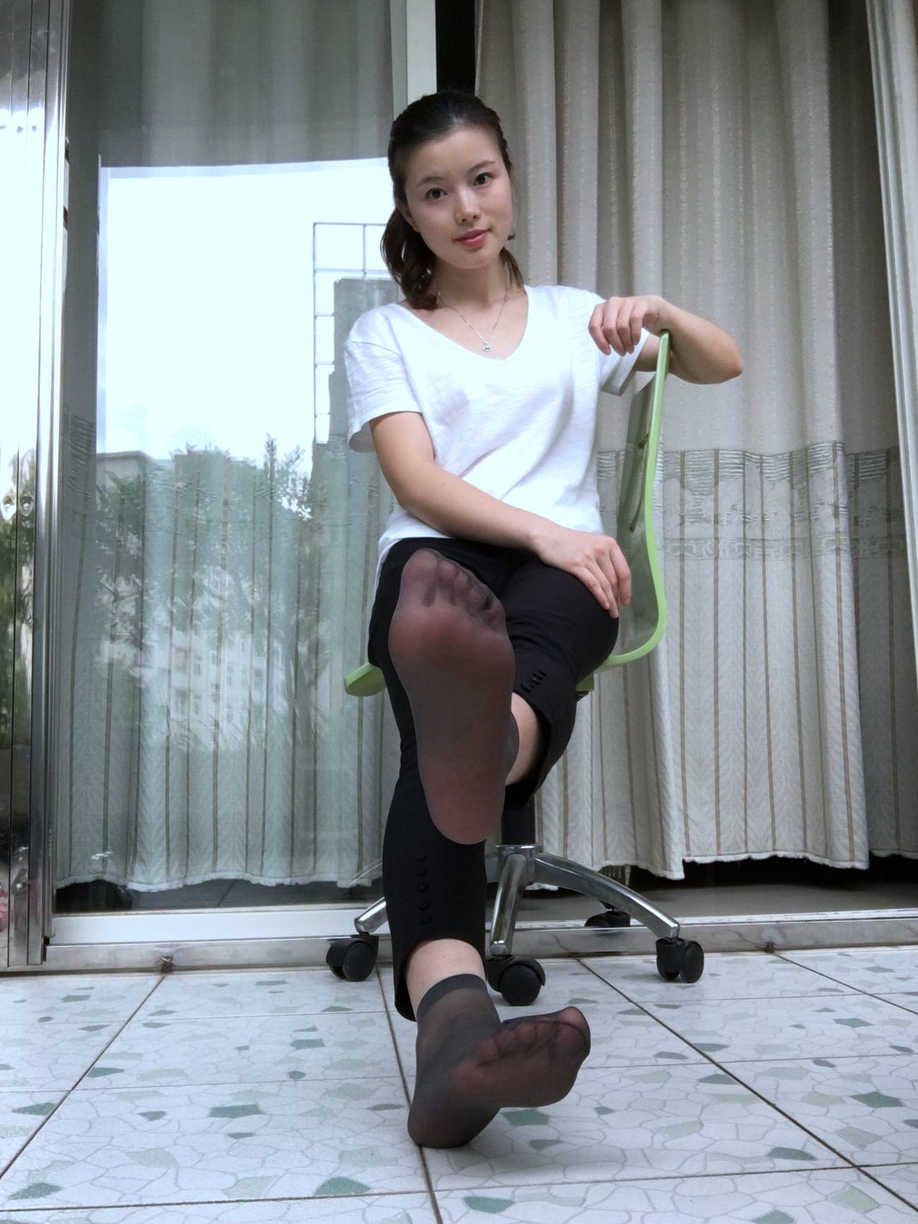 图片[79]-学妹校园寝室短丝系列042 夏丽[237P] – 速更版-美库