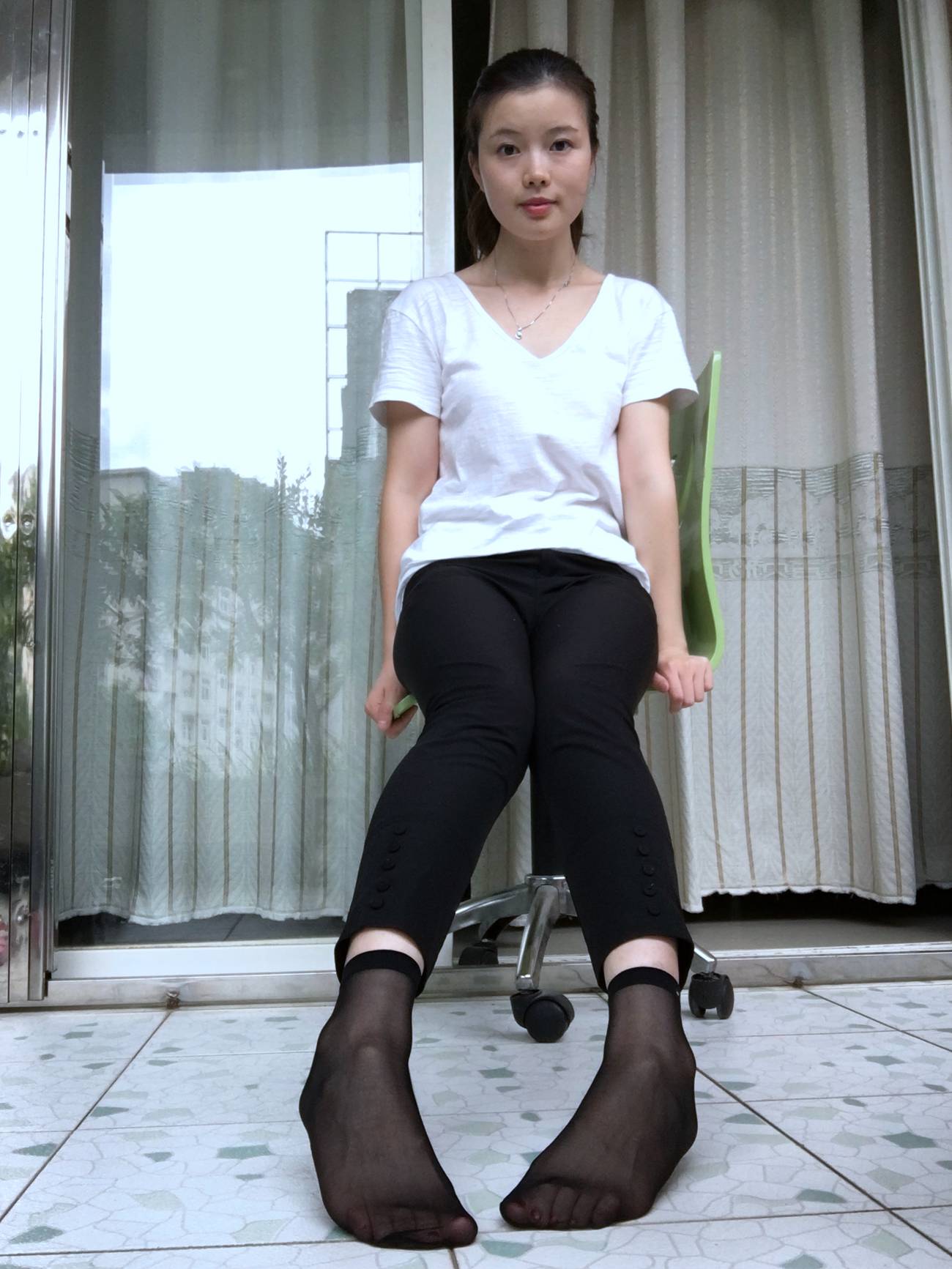 图片[84]-学妹校园寝室短丝系列042 夏丽[237P] – 速更版-美库