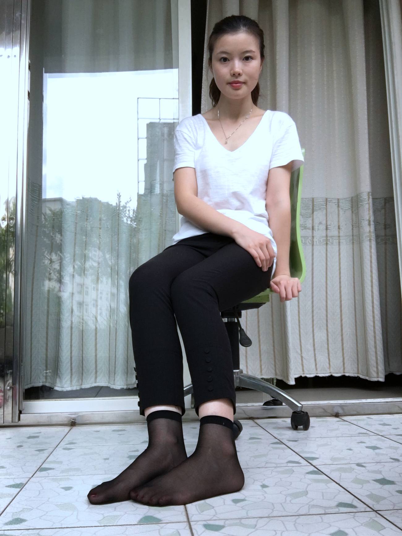 图片[85]-学妹校园寝室短丝系列042 夏丽[237P] – 速更版-美库