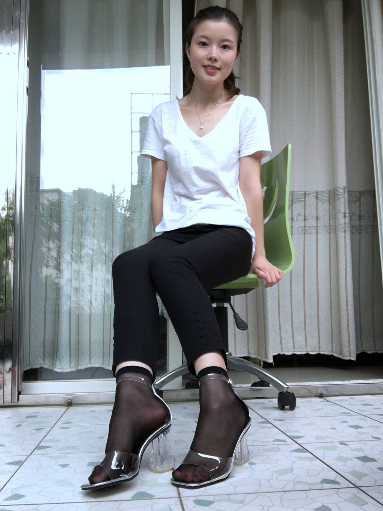 图片[91]-学妹校园寝室短丝系列042 夏丽[237P] – 速更版-美库