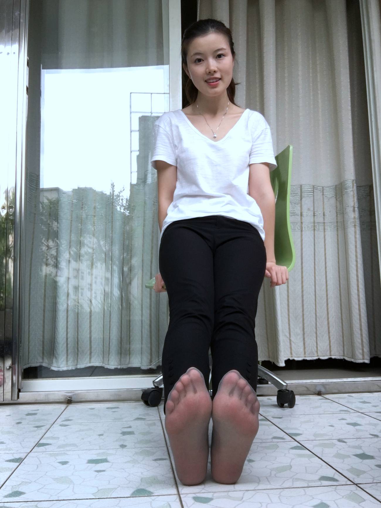 图片[96]-学妹校园寝室短丝系列042 夏丽[237P] – 速更版-美库