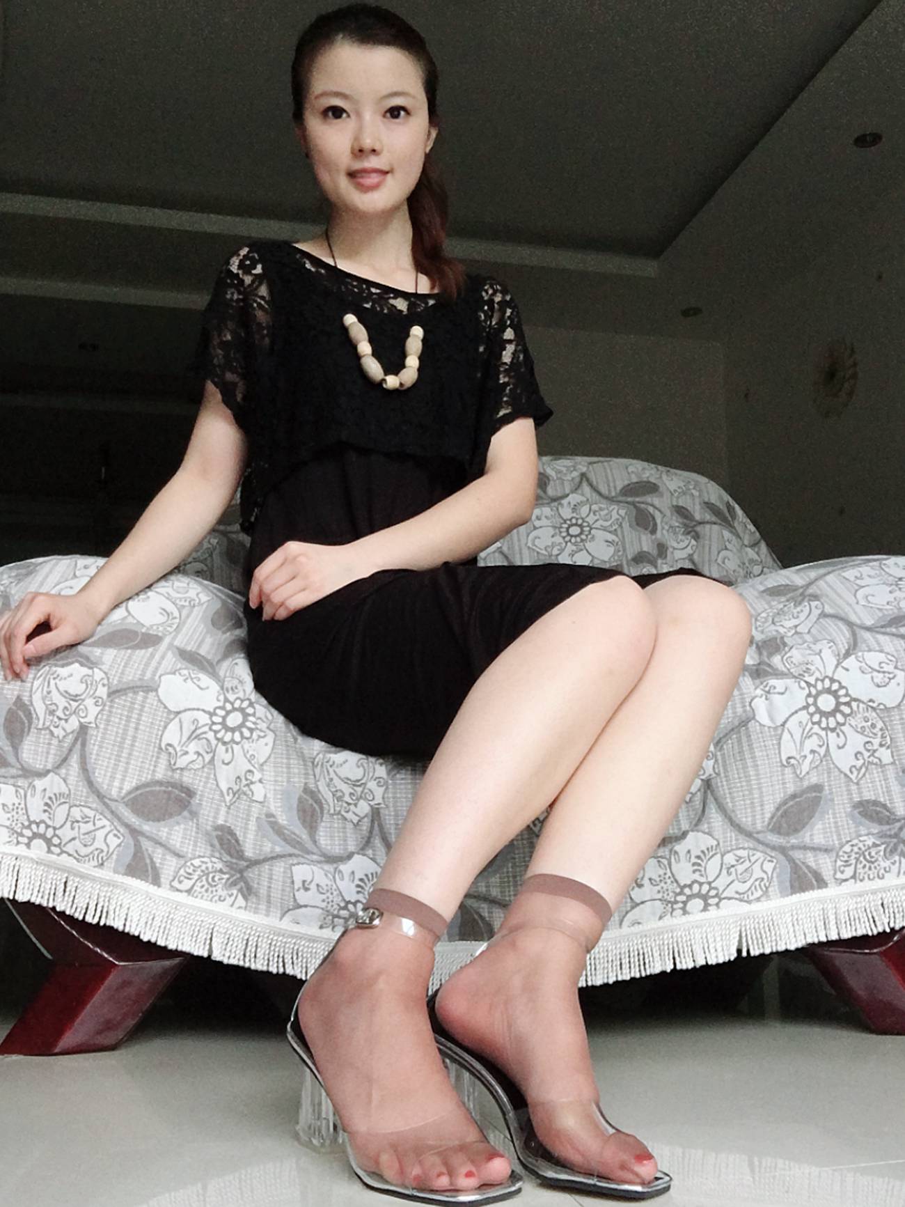 图片[198]-学妹校园寝室短丝系列042 夏丽[237P] – 速更版-美库