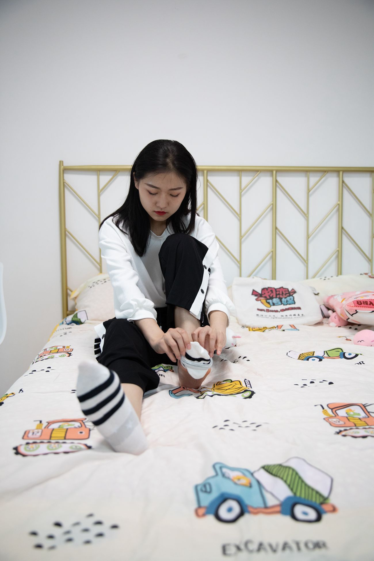 图片[81]-物恋传媒 No.417 珊珊-萌新娃娃脸 [147P] – 速更版-美库