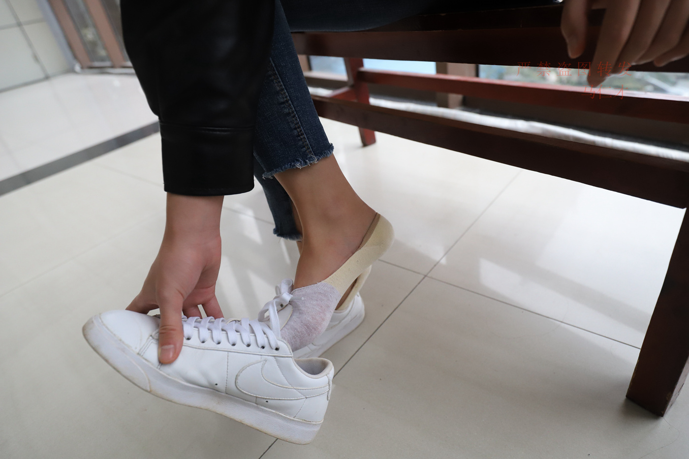 图片[71]-大西瓜爱牙膏-2018 10月活动 模特3（三） 船袜 [226P] – 速更版-美库