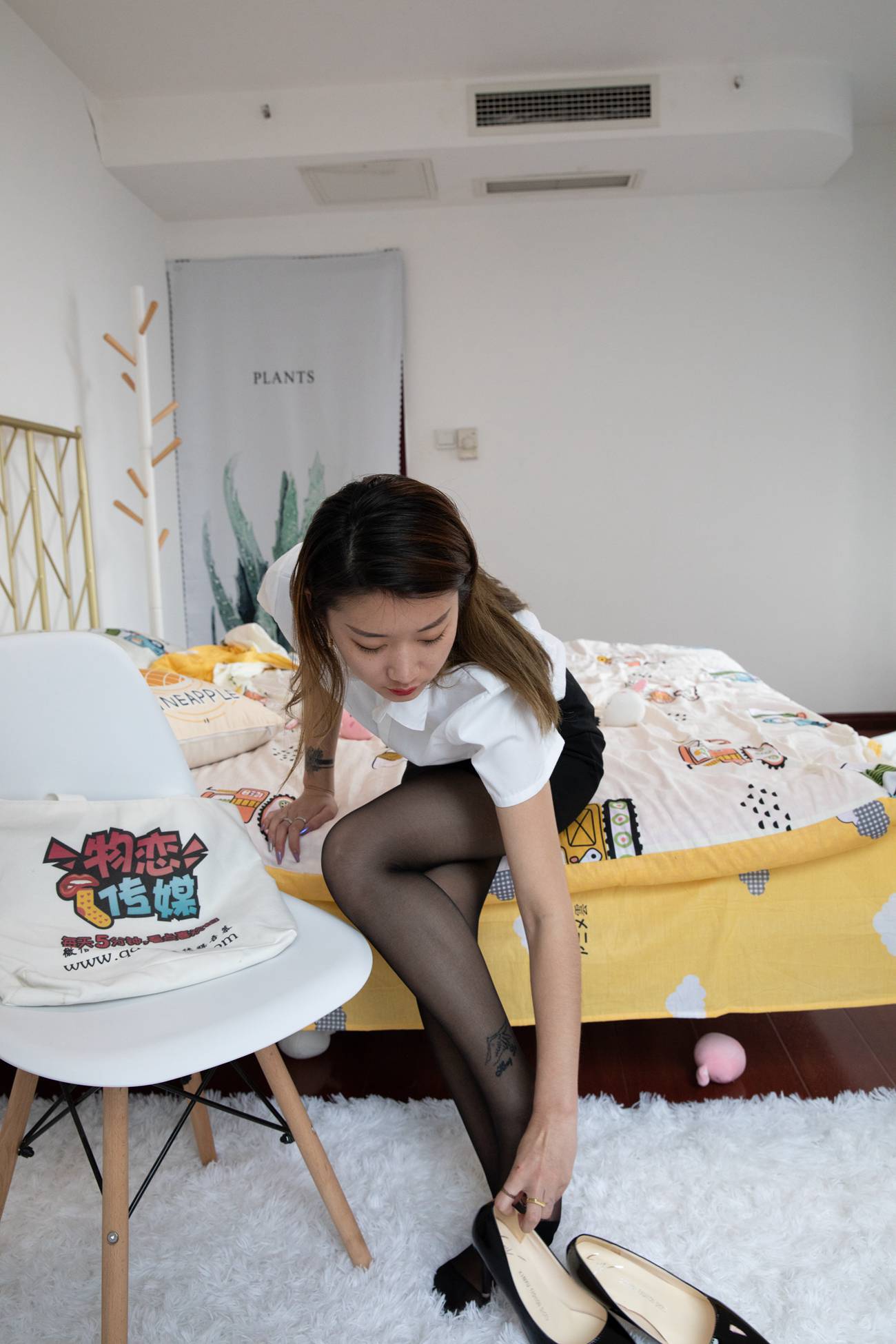 图片[50]-物恋传媒 NO.419 言言-霓虹灯下的梦想[149P] – 速更版-美库