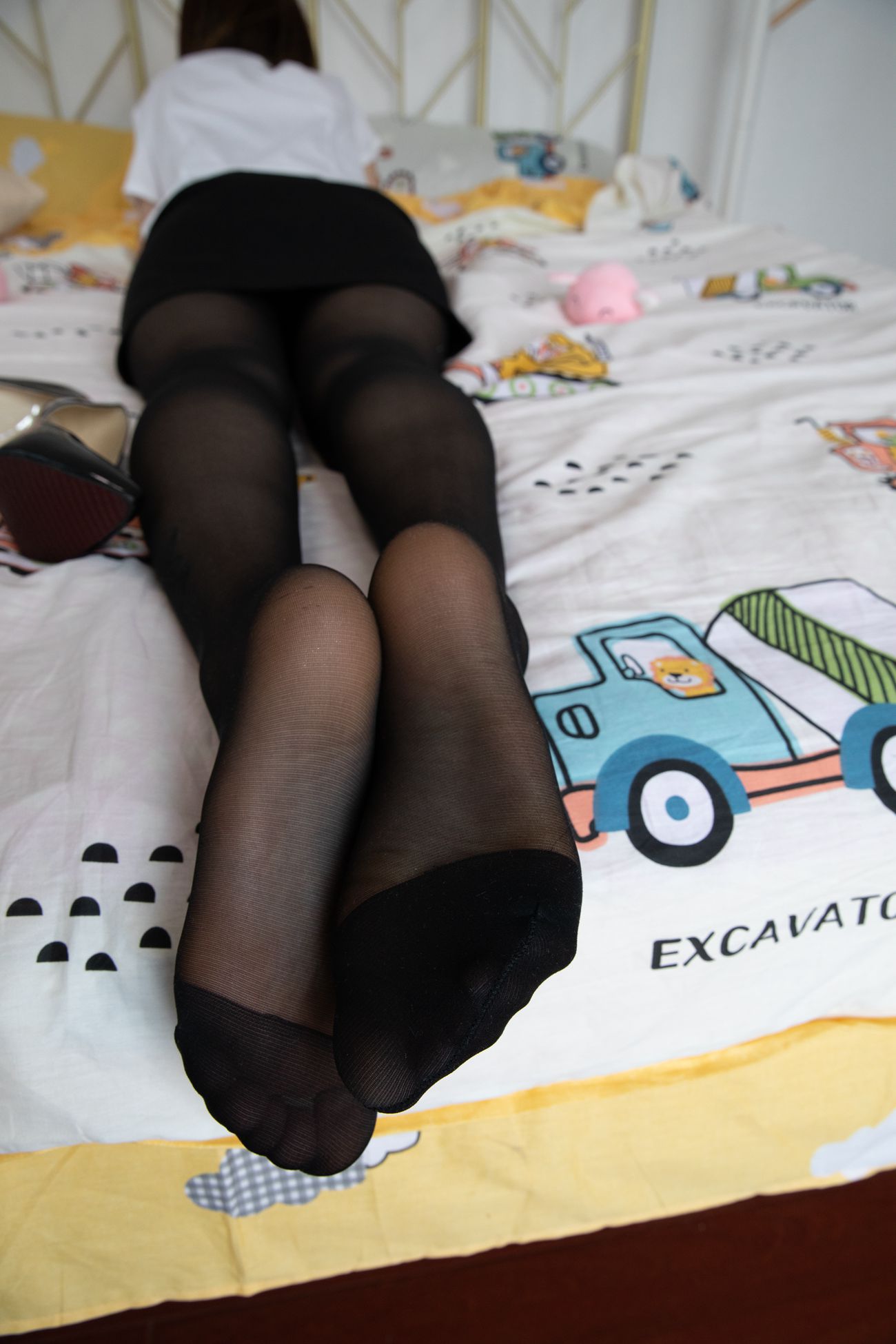 图片[117]-物恋传媒 NO.419 言言-霓虹灯下的梦想[149P] – 速更版-美库