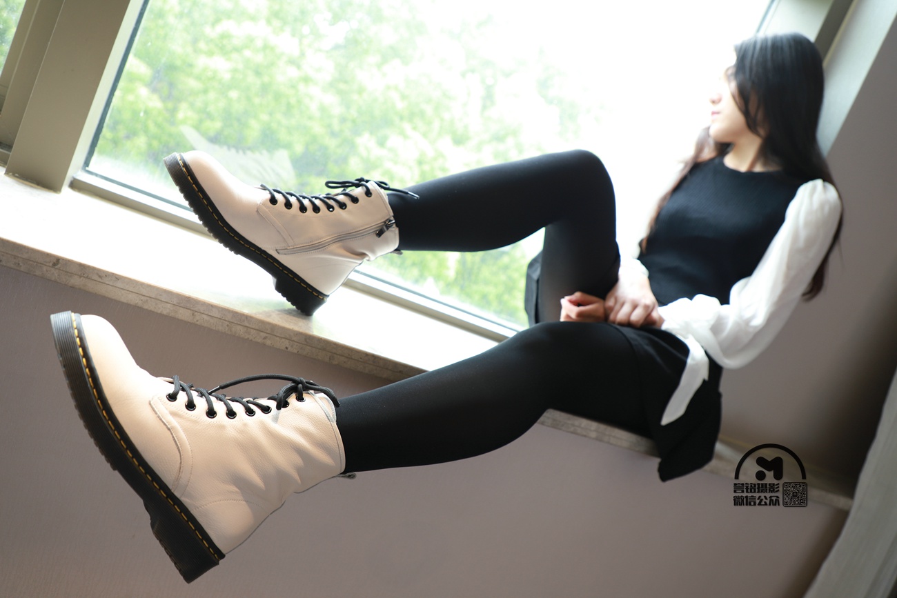 图片[10]-[誉铭传媒]袜足摄影 2021年《10.10返场特约作品》[81P] – 速更版-美库