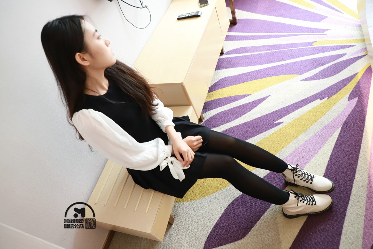 图片[80]-[誉铭传媒]袜足摄影 2021年《10.10返场特约作品》[81P] – 速更版-美库