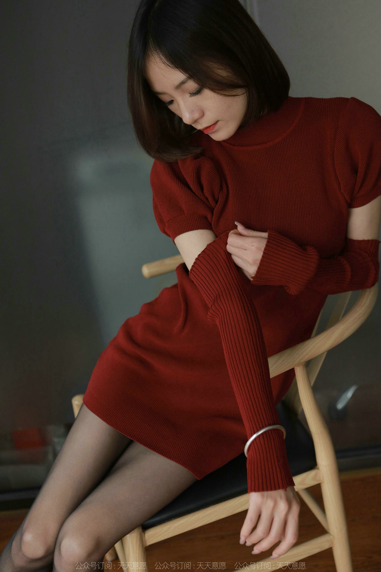 图片[37]-[IESS异思趣向] 2022.03.09 丝享家1023：小六《红裙嘿丝自拍》[84P] – 速更版-美库